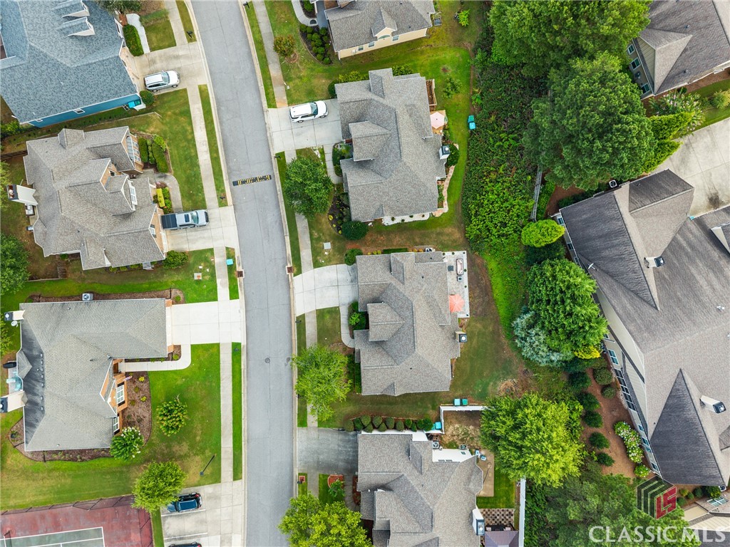 1744 Orchard Walk