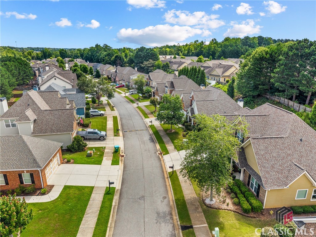 1744 Orchard Walk