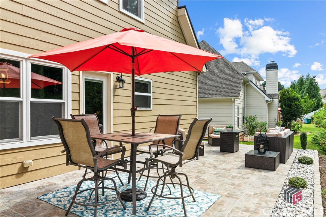 1744 Orchard Walk