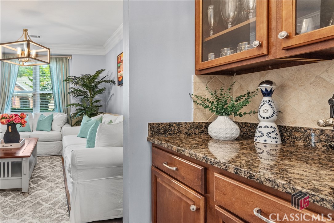 1744 Orchard Walk