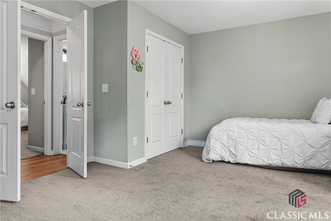 1744 Orchard Walk