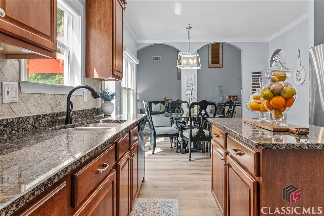 1744 Orchard Walk