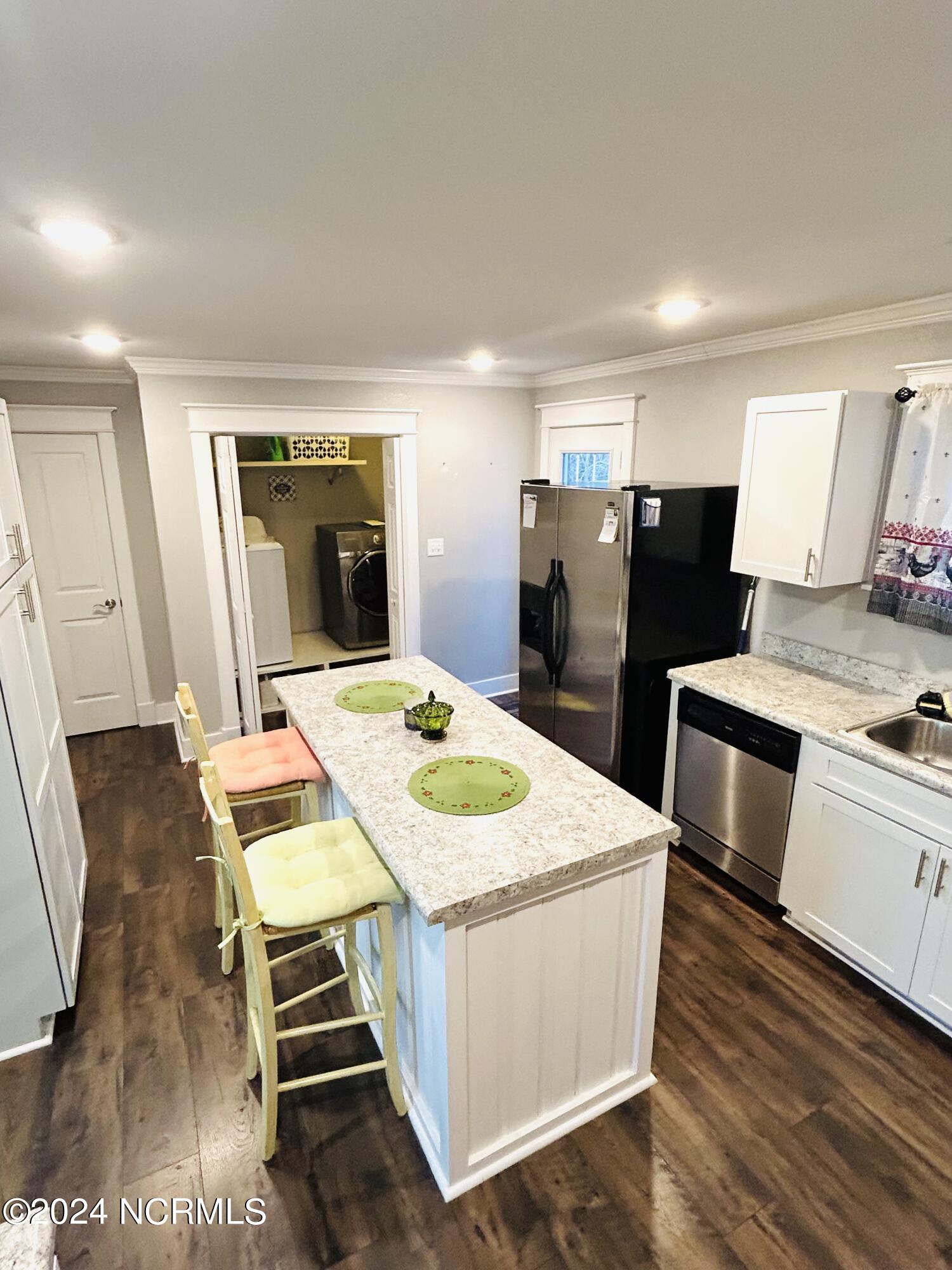 409 Two Mile Dessert