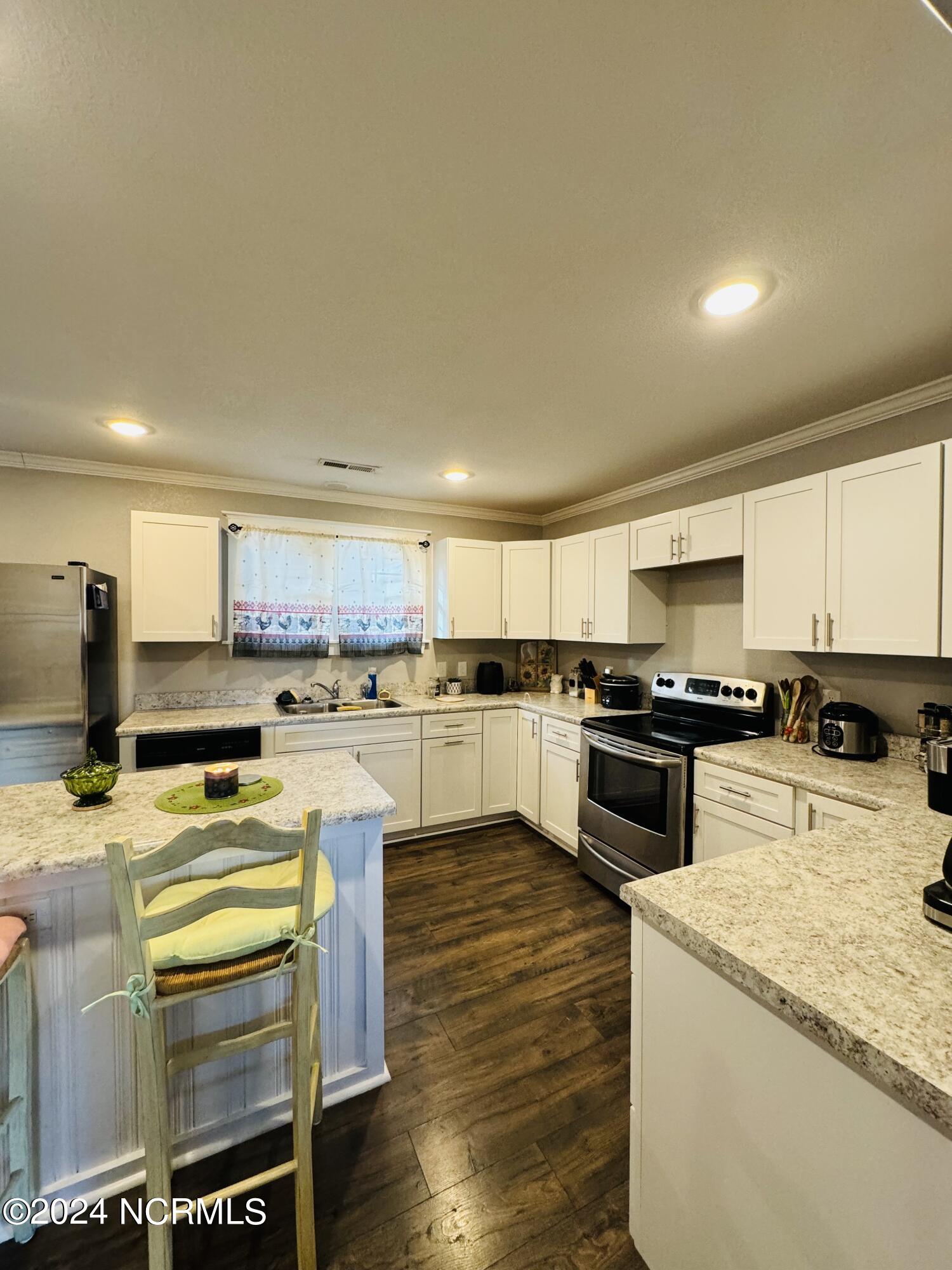 409 Two Mile Dessert