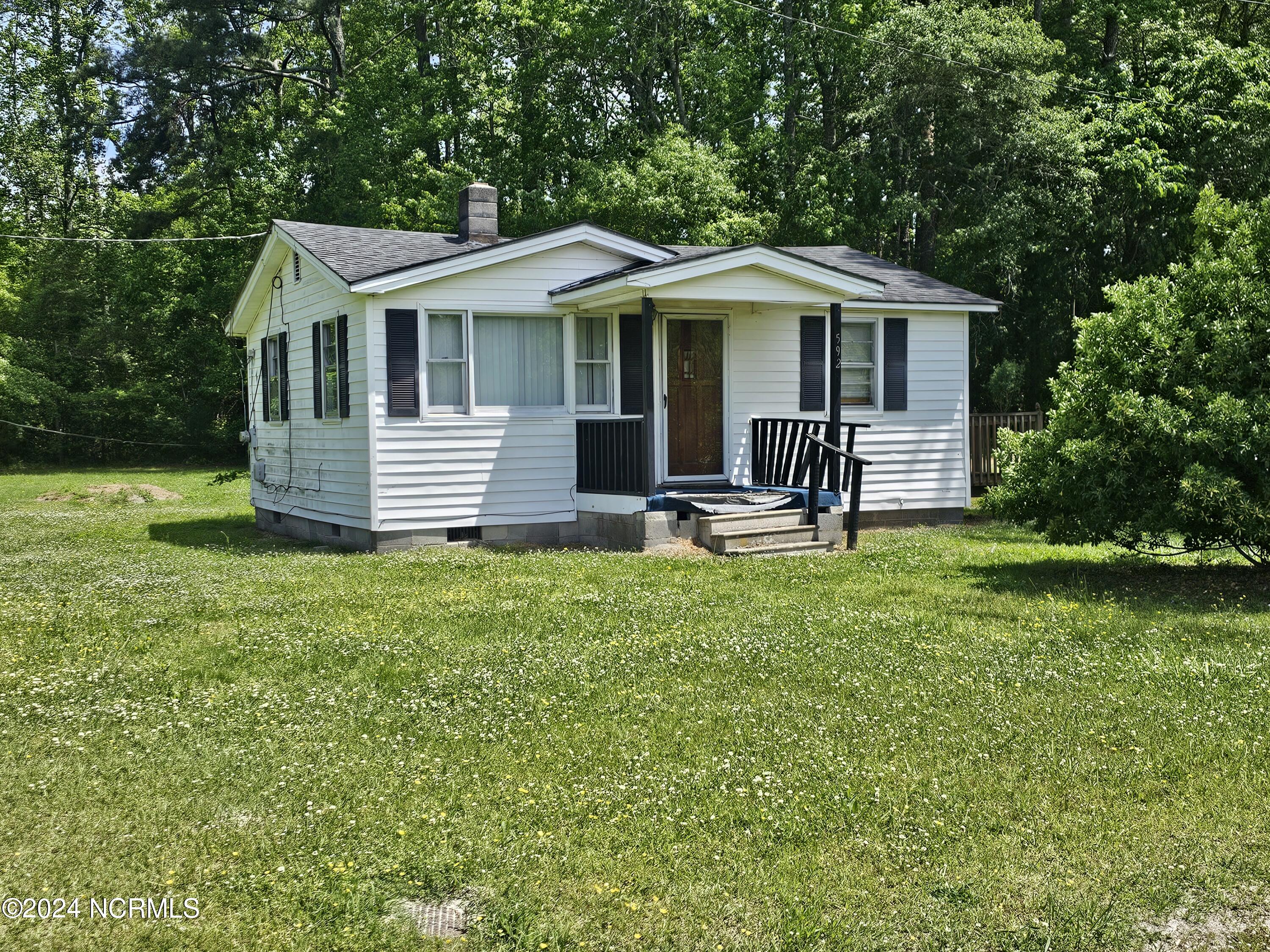 592 Crooked Run Road