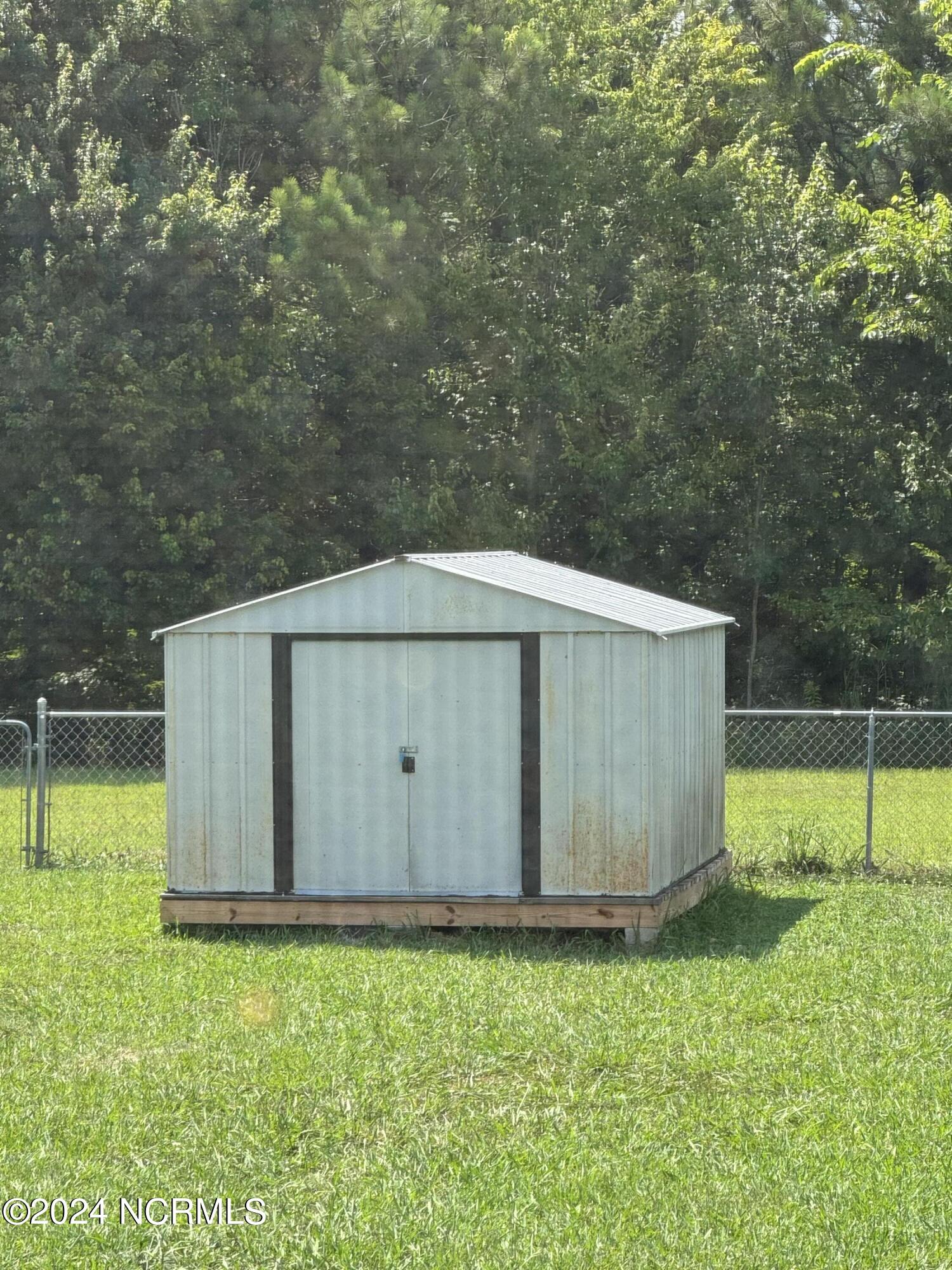 1435 Lambs Grove Road