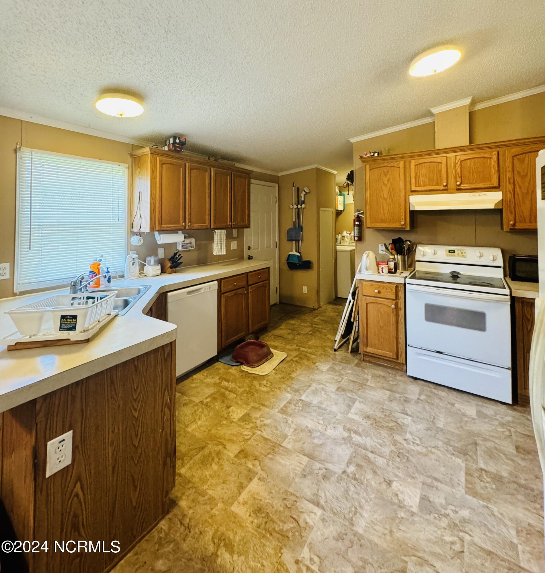 1435 Lambs Grove Road