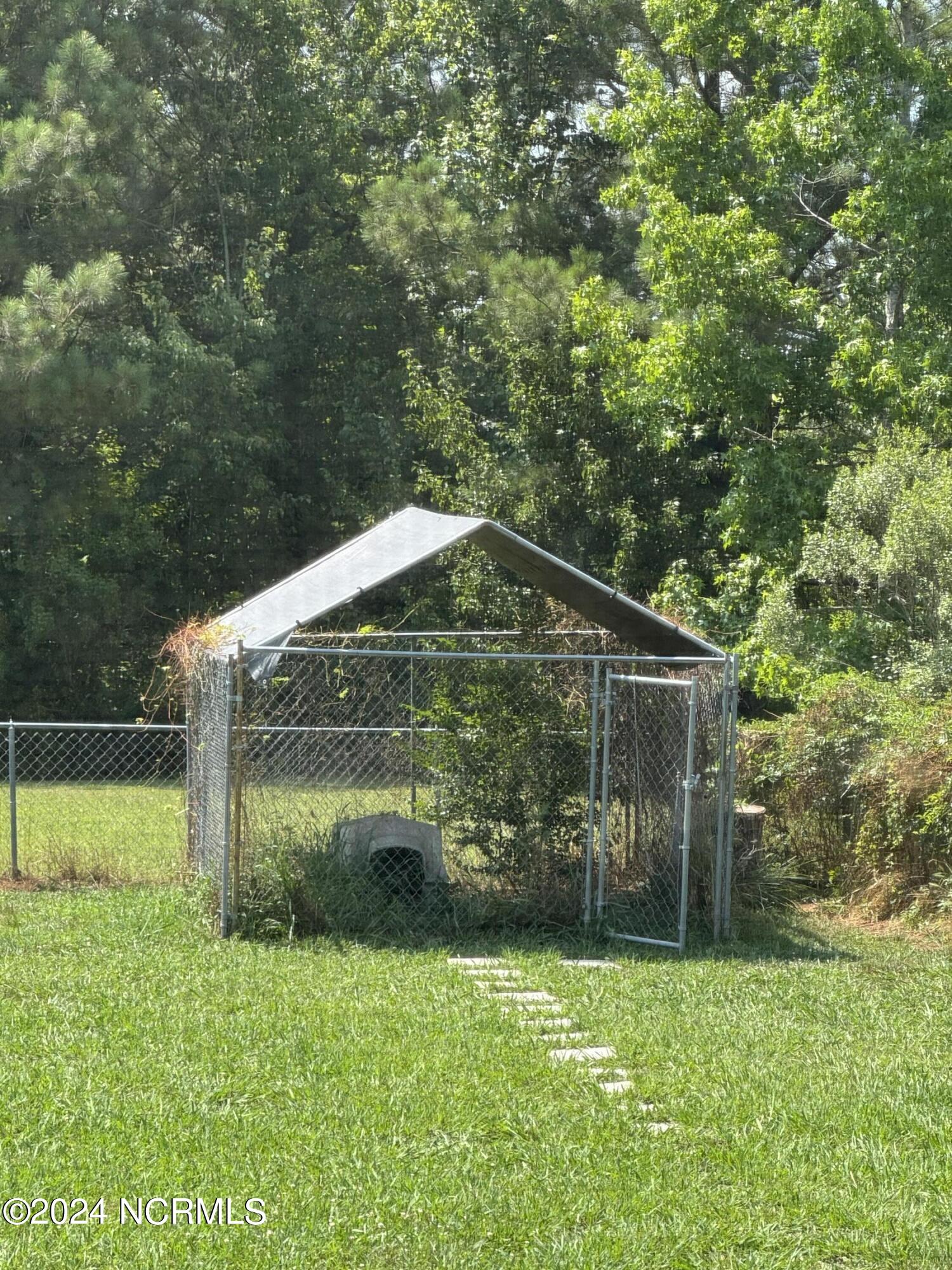 1435 Lambs Grove Road