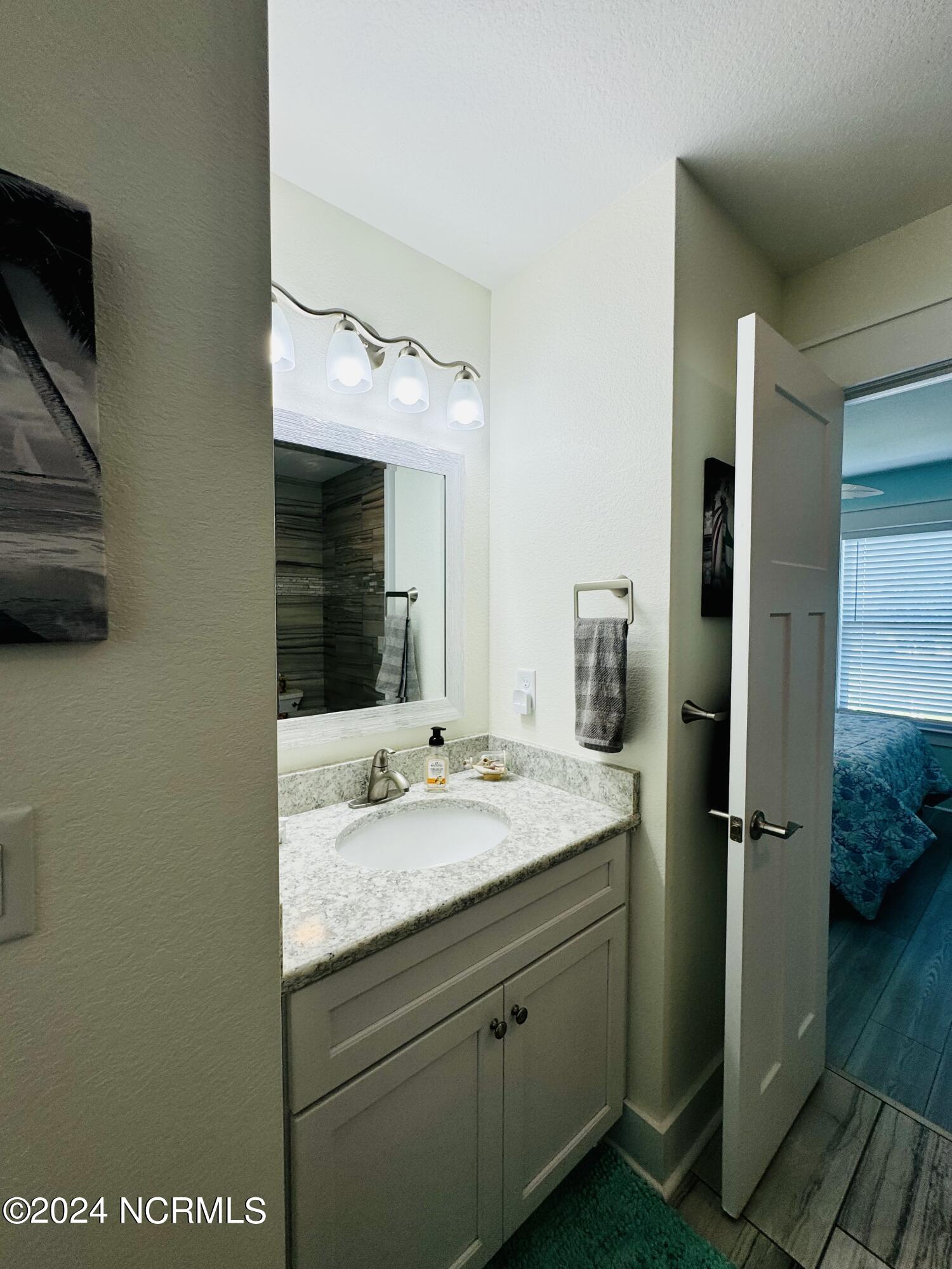 148 Walnut Island Boulevard