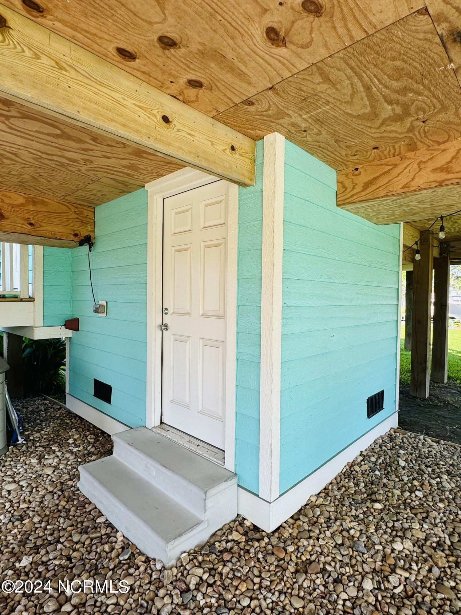 148 Walnut Island Boulevard