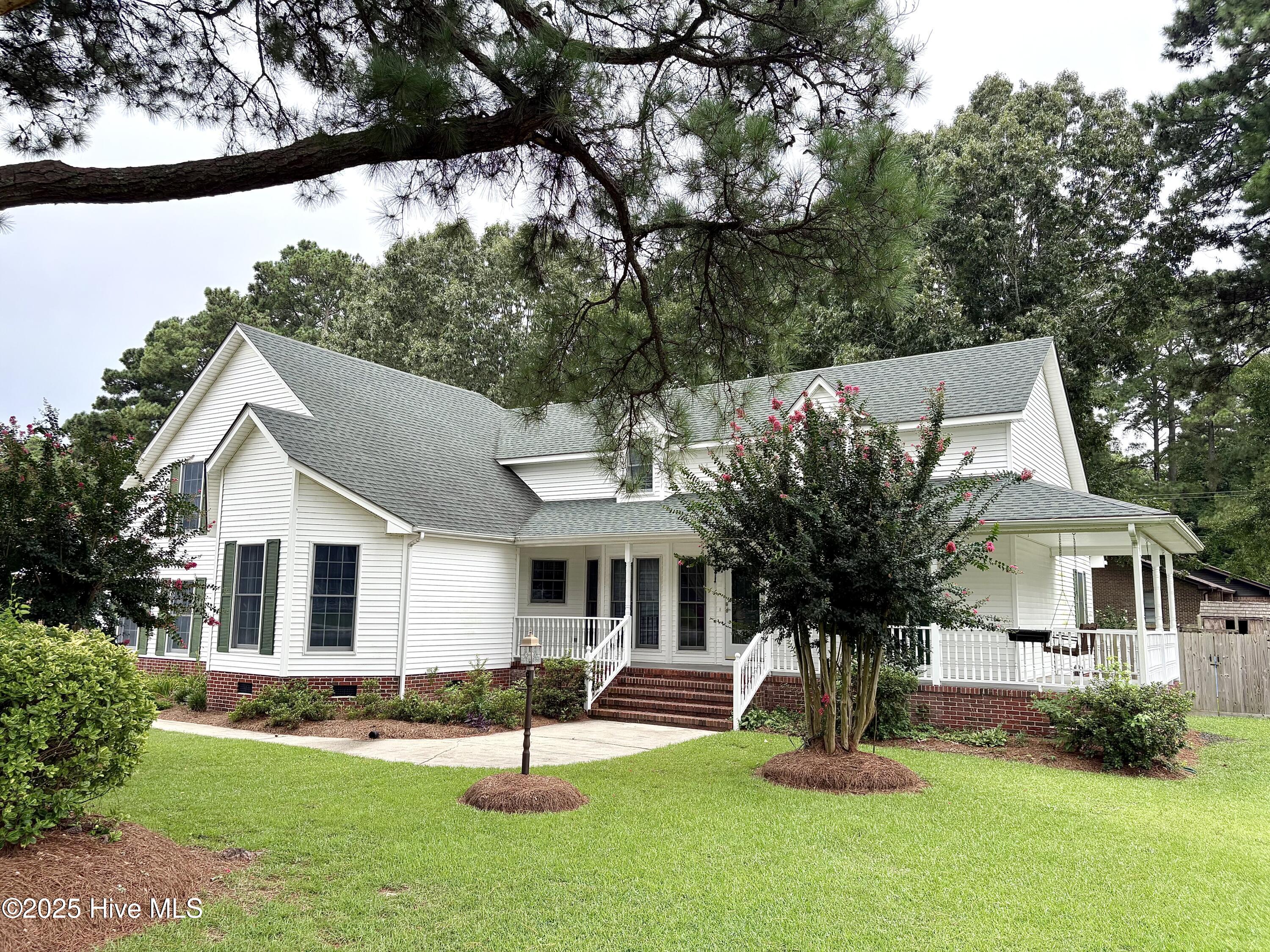 114 Vineyard Drive