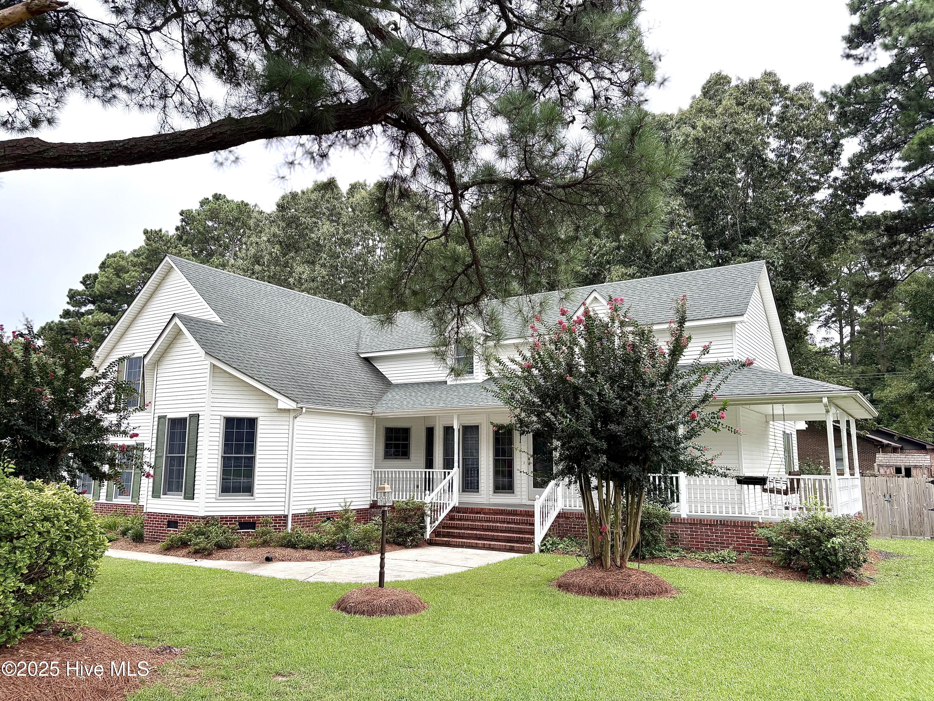 114 Vineyard Drive