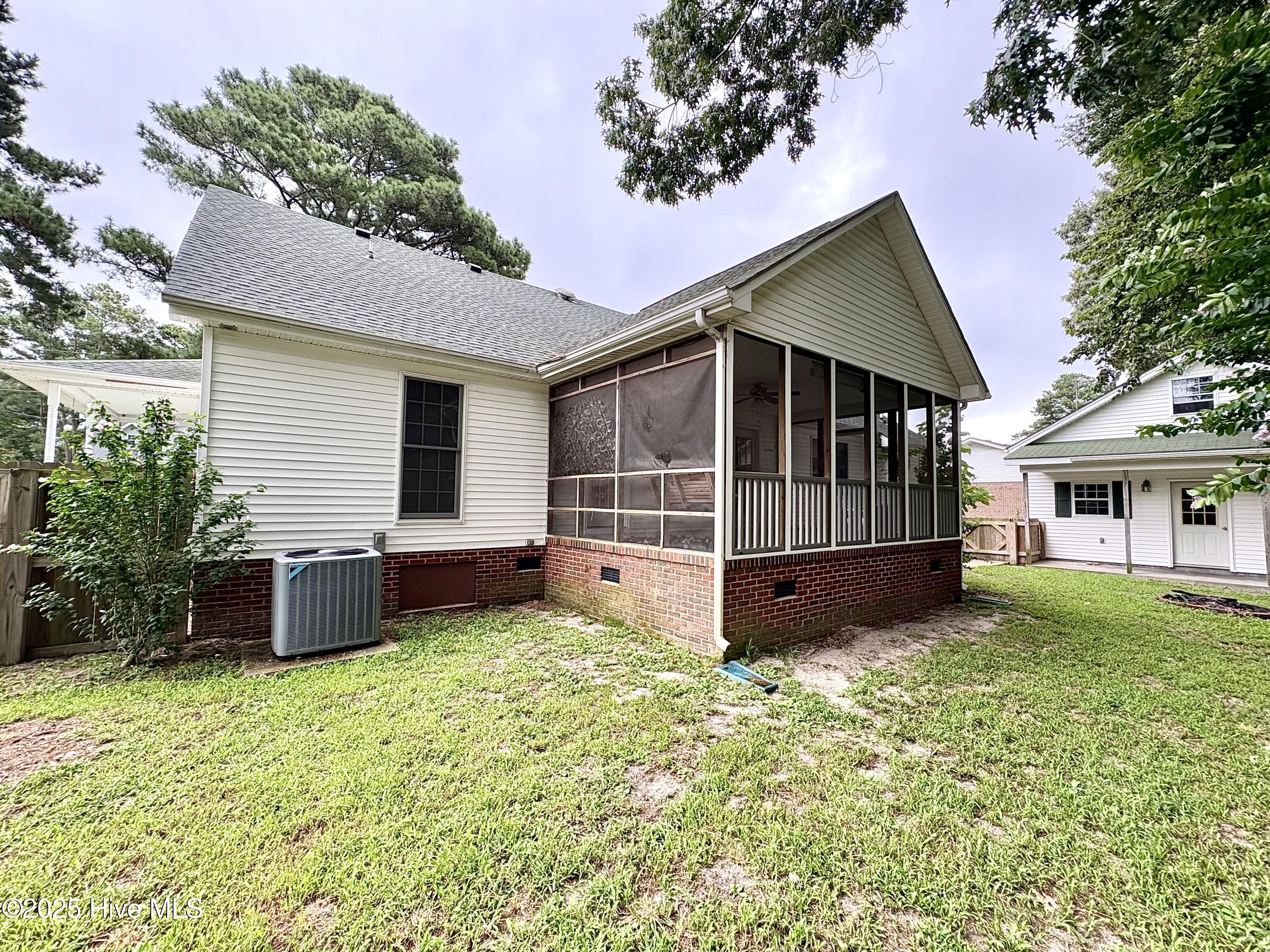 114 Vineyard Drive