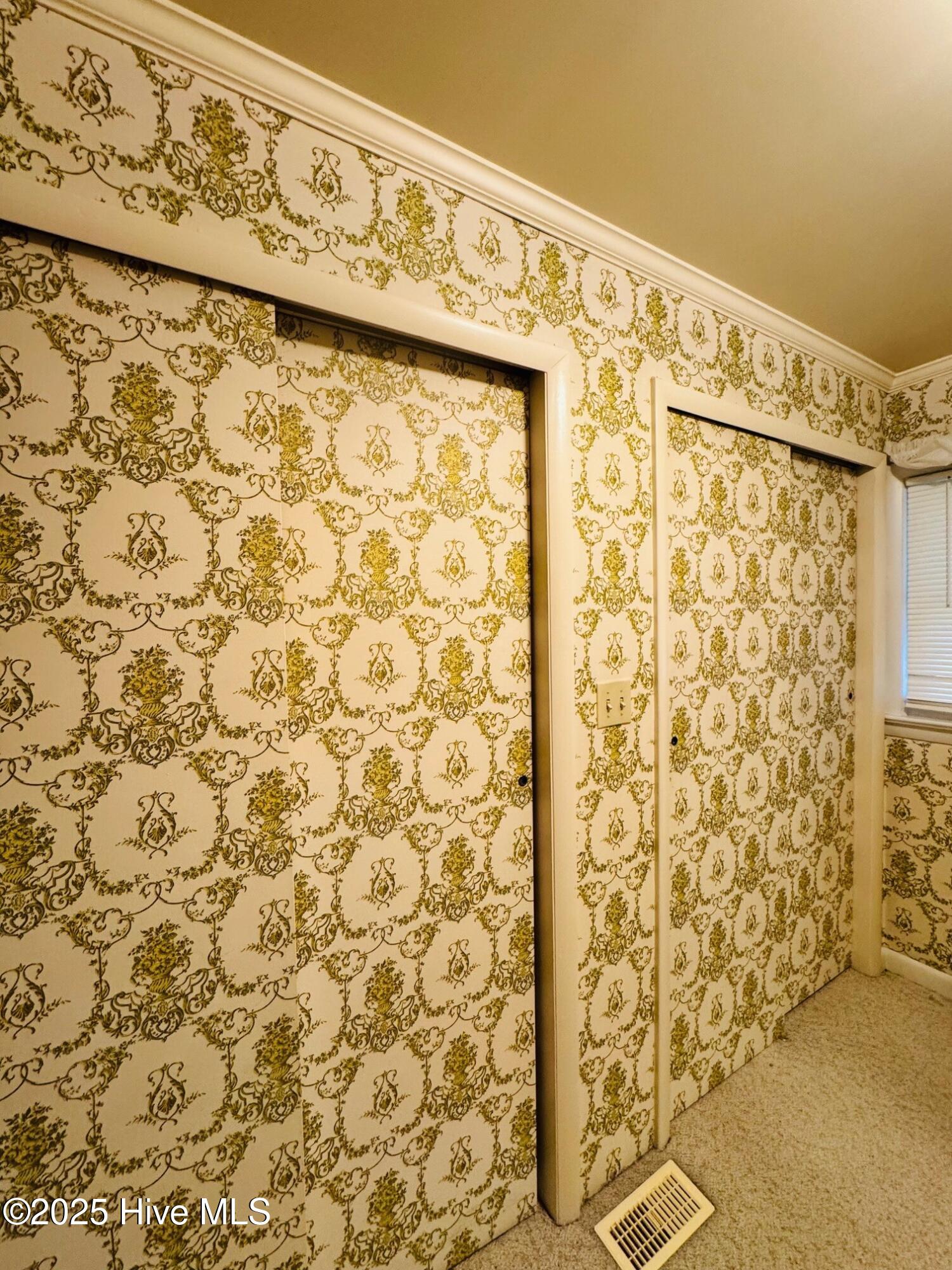 1061 Northside Road, 1