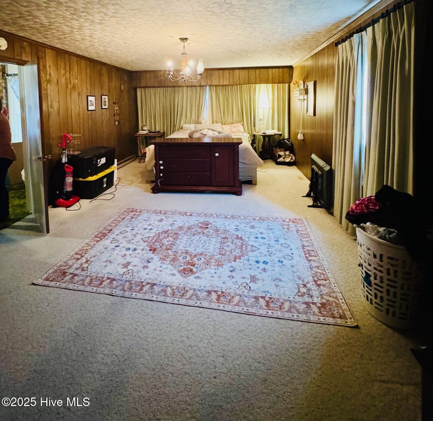 1061 Northside Road, 1