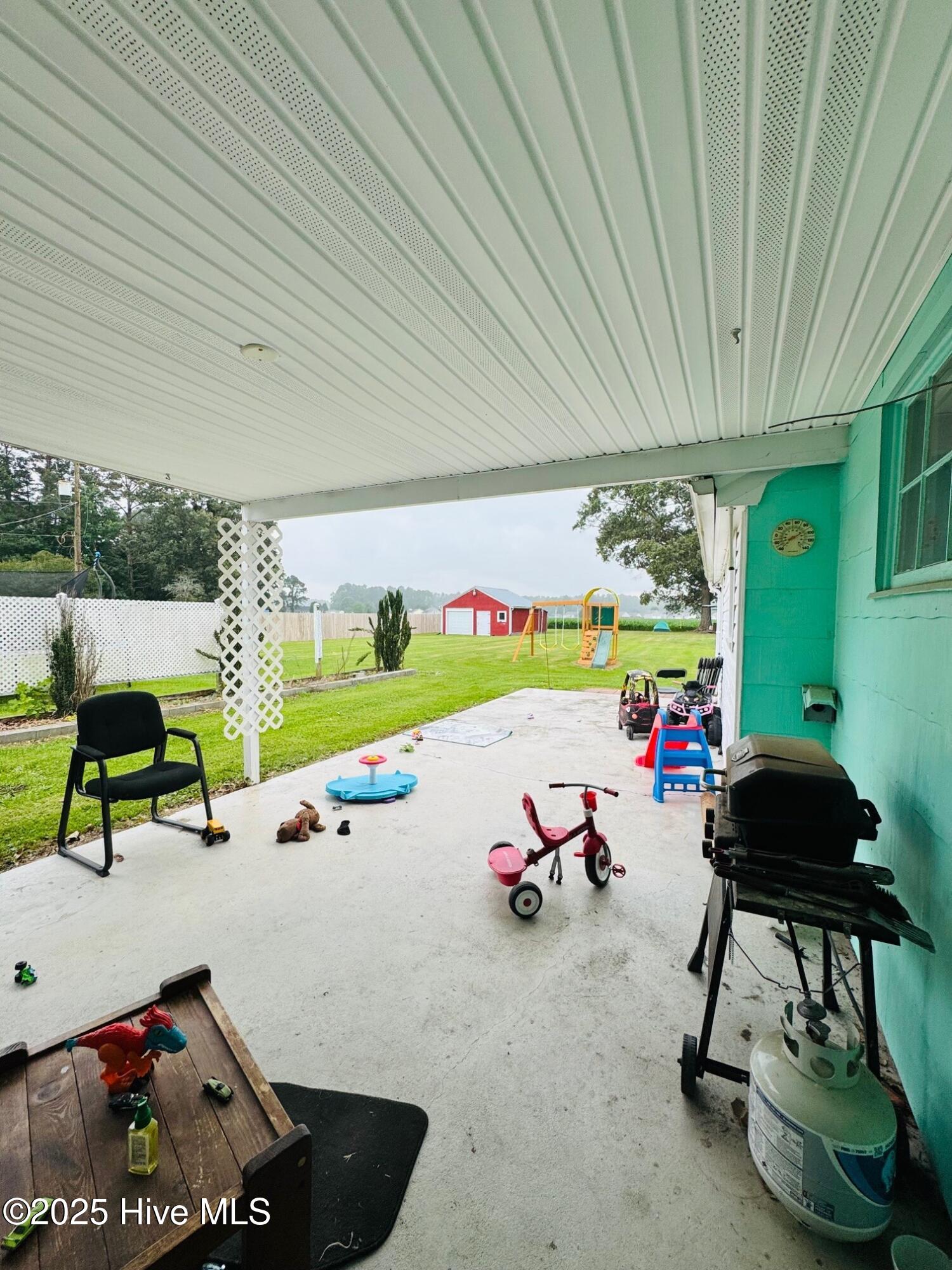 1061 Northside Road, 1