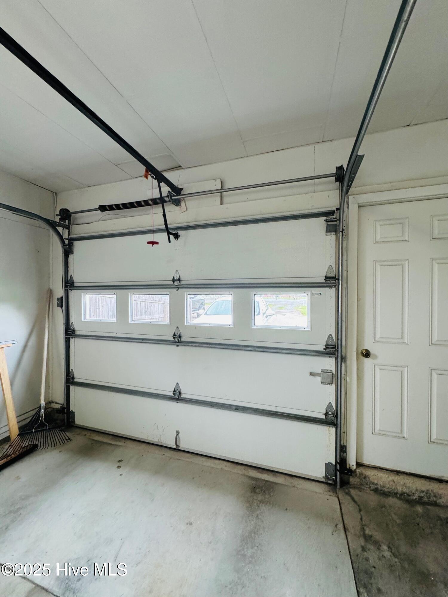 1061 Northside Road, 1