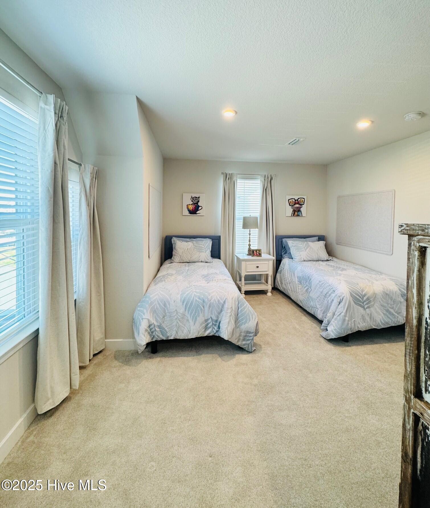 100 Spinnaker Street A