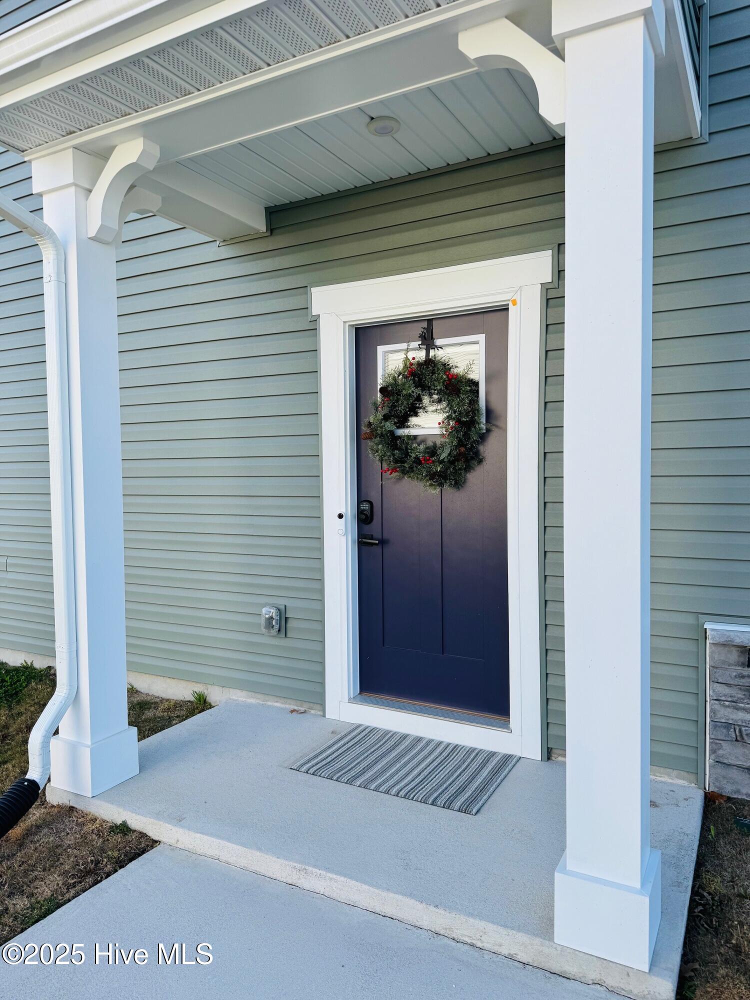 100 Spinnaker Street A