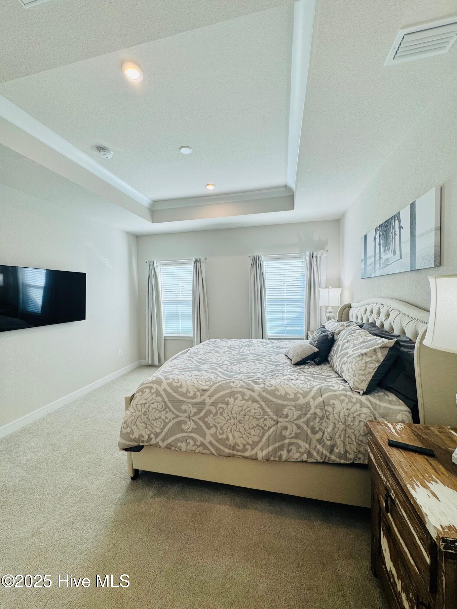 100 Spinnaker Street A