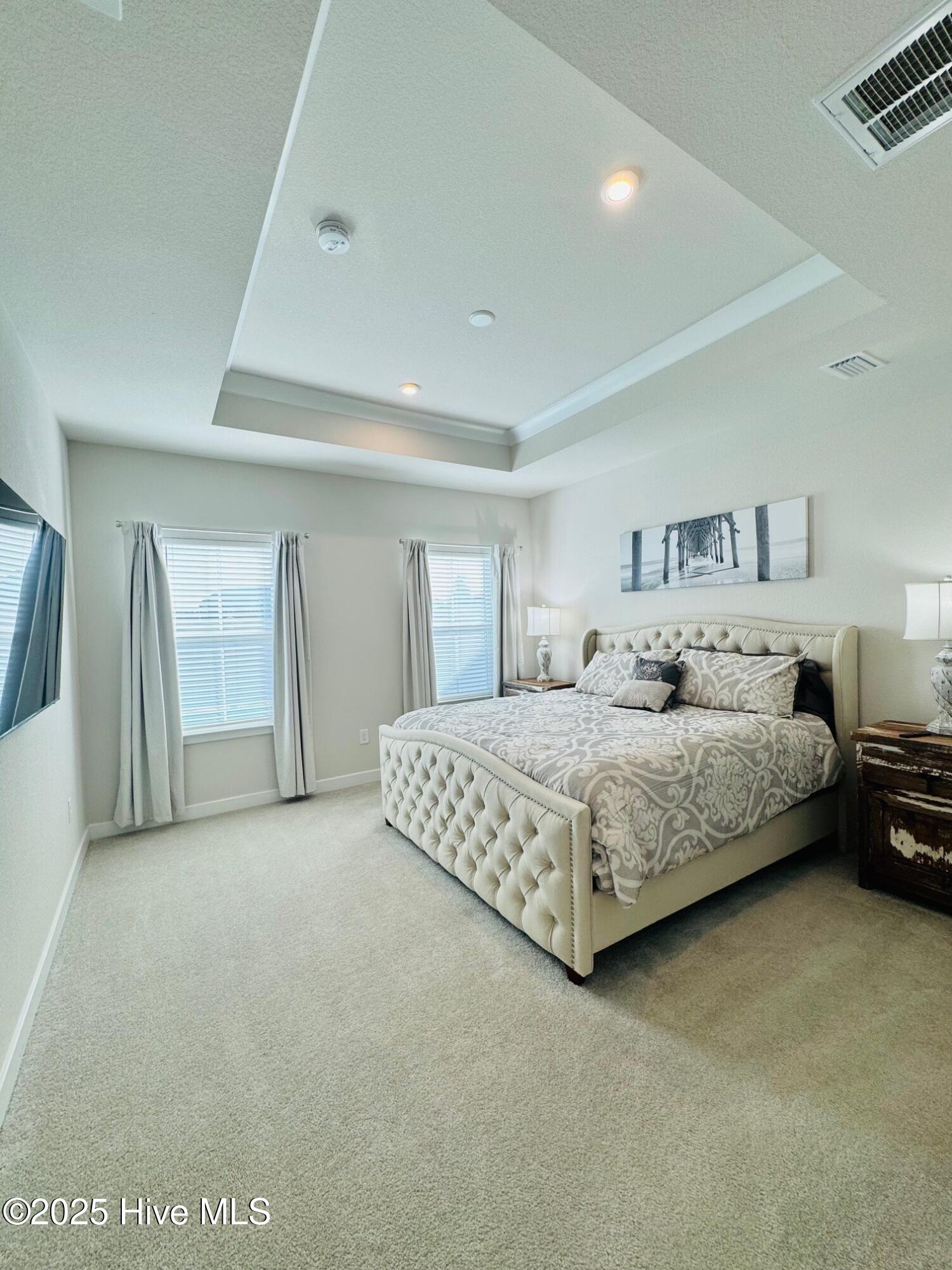 100 Spinnaker Street A