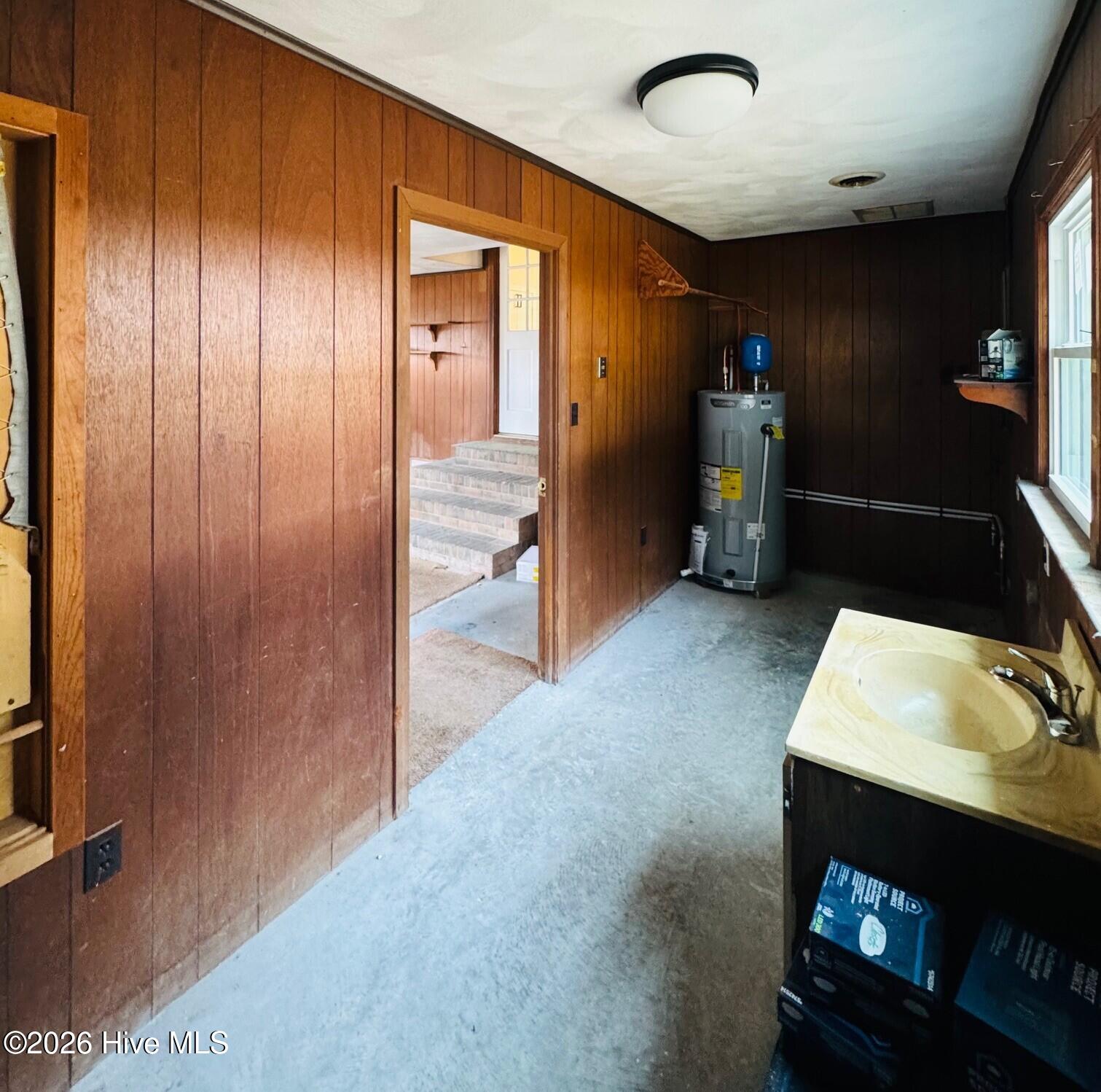 310 Old Swamp Road