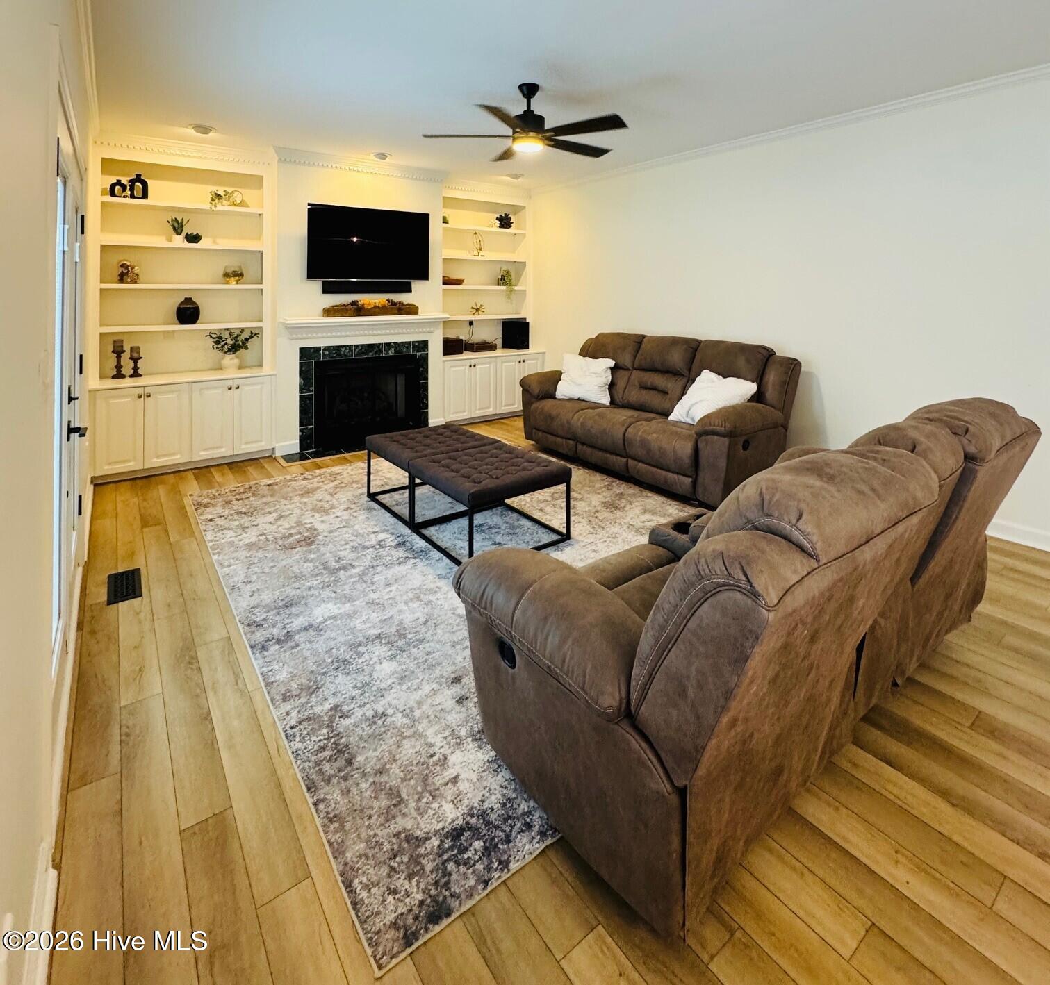 205 Starboard Court