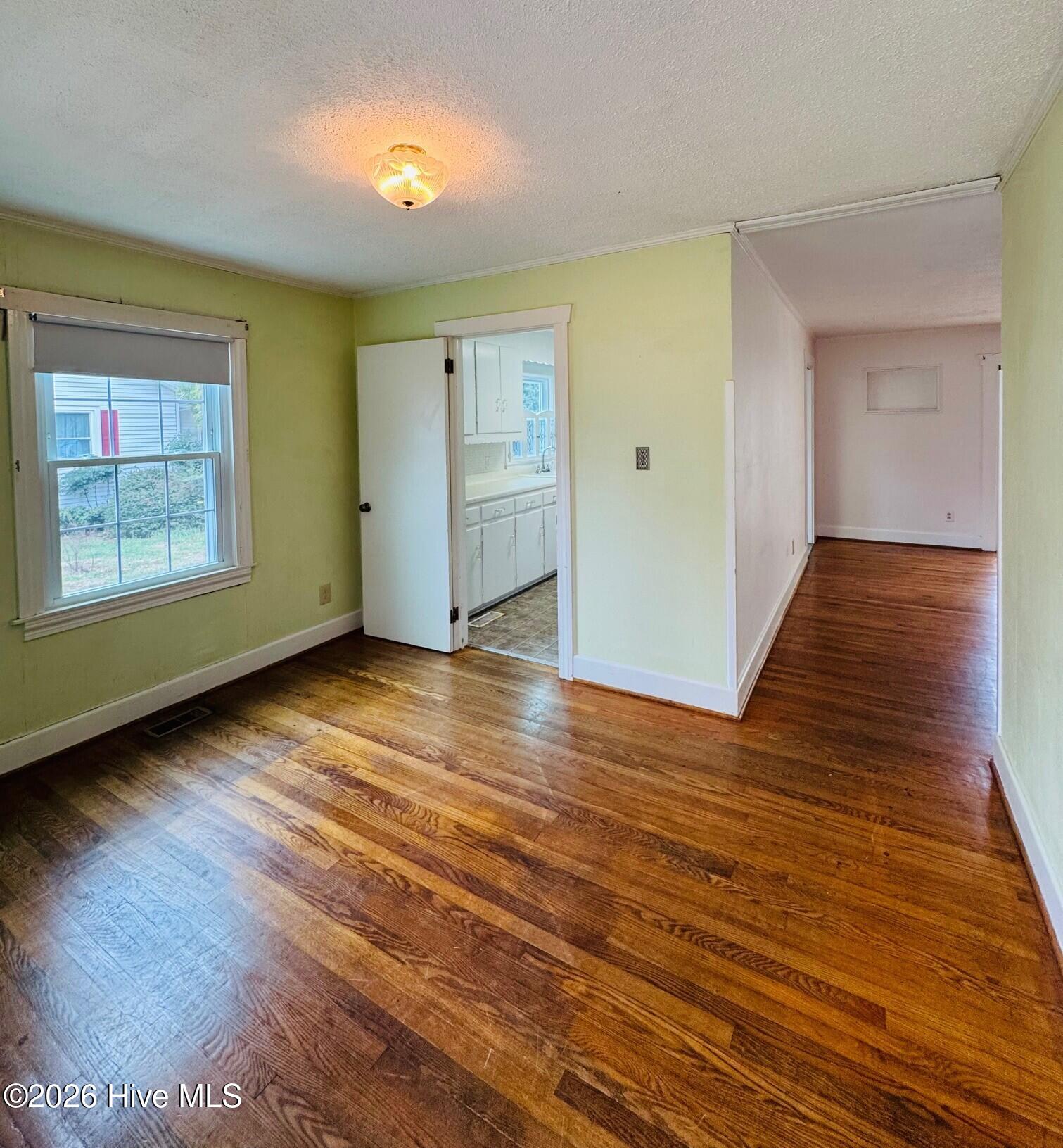 1605 Edgewood Drive