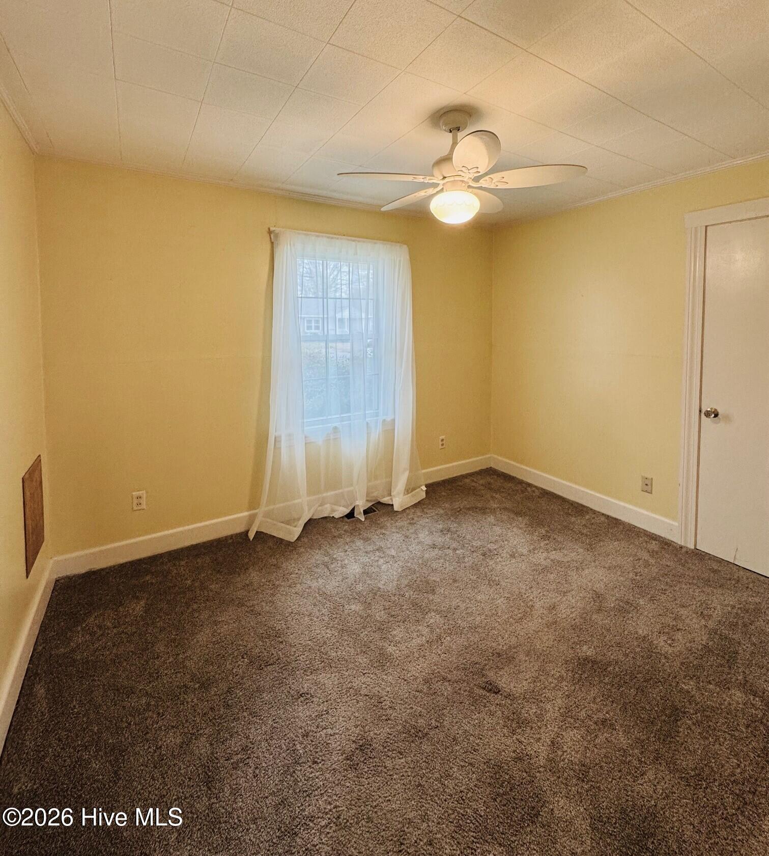 1605 Edgewood Drive