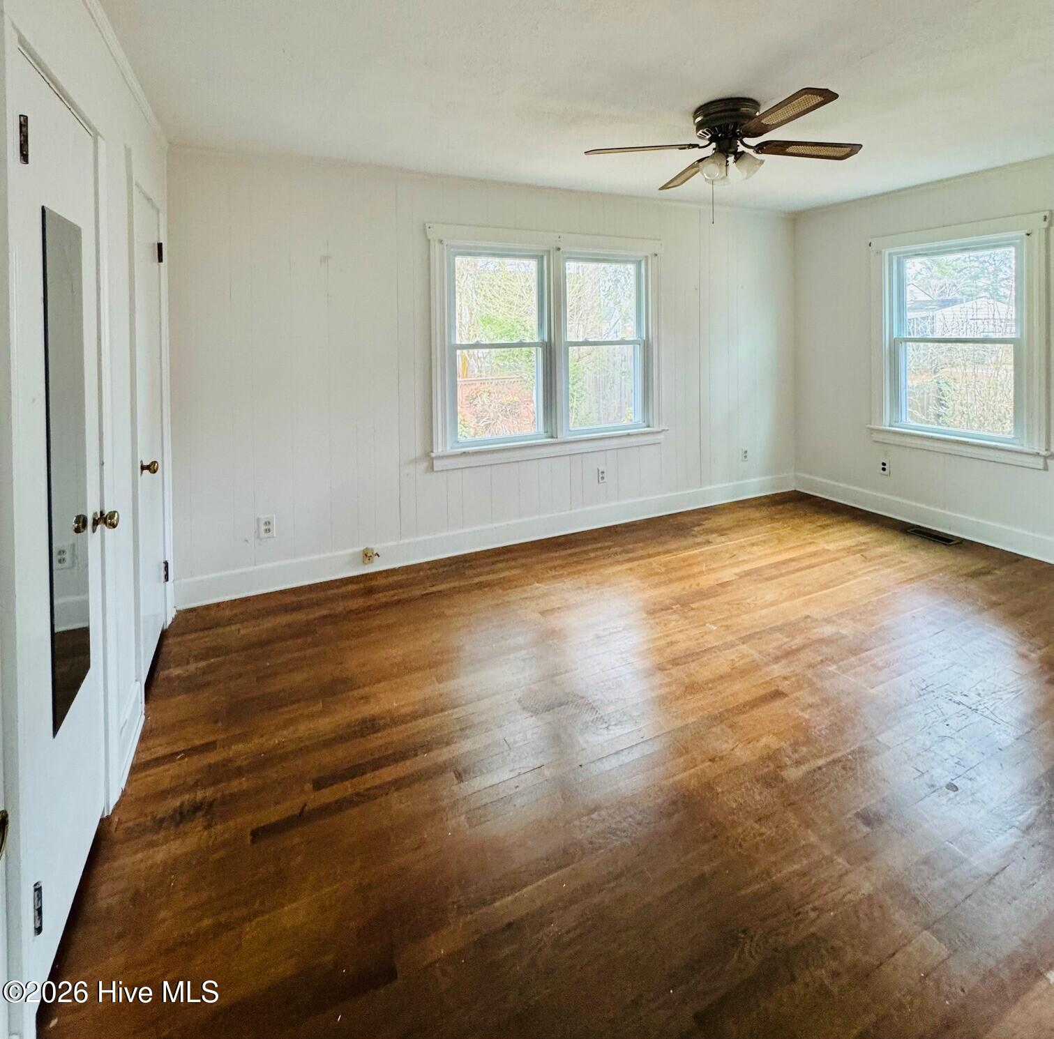 1605 Edgewood Drive