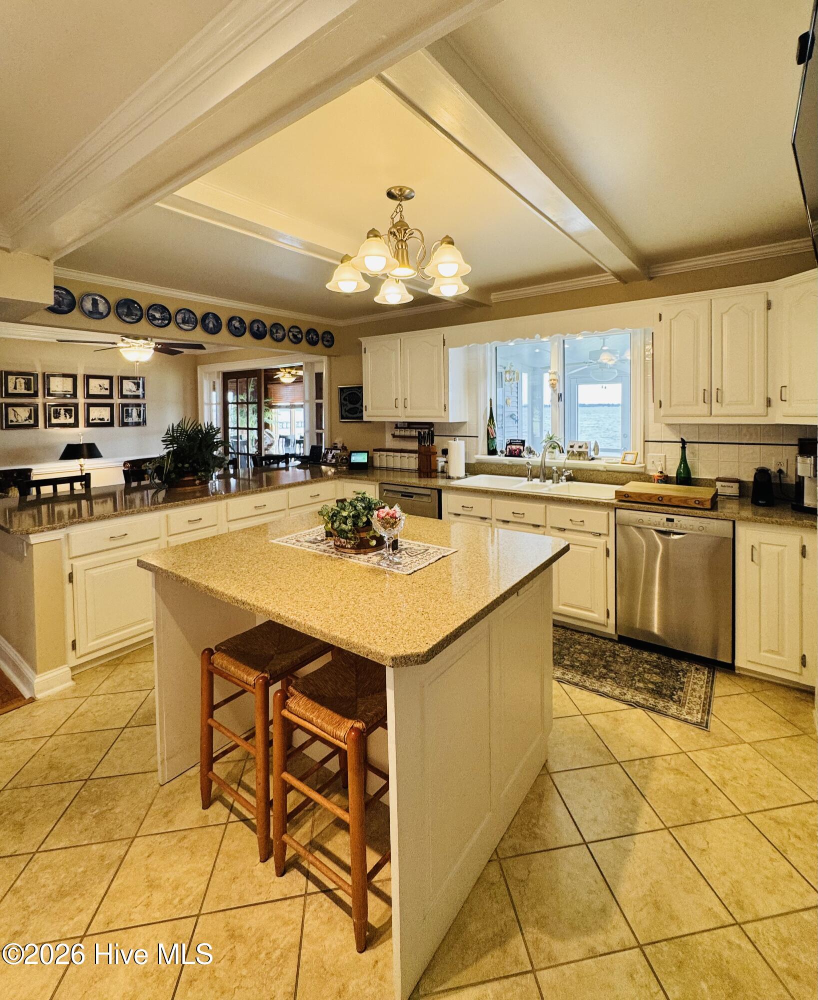 1008 Bateman Drive