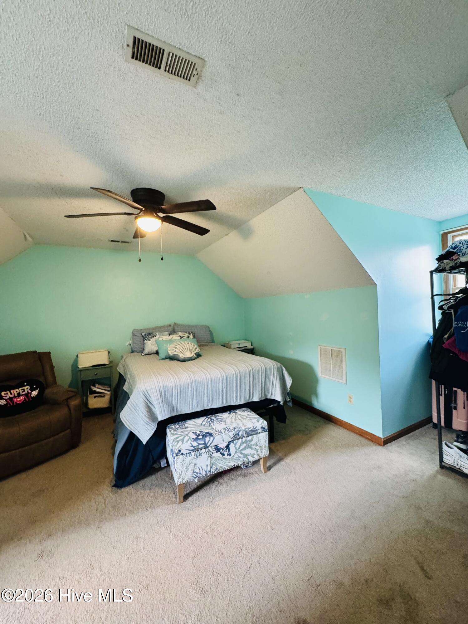 100 E Robin Court