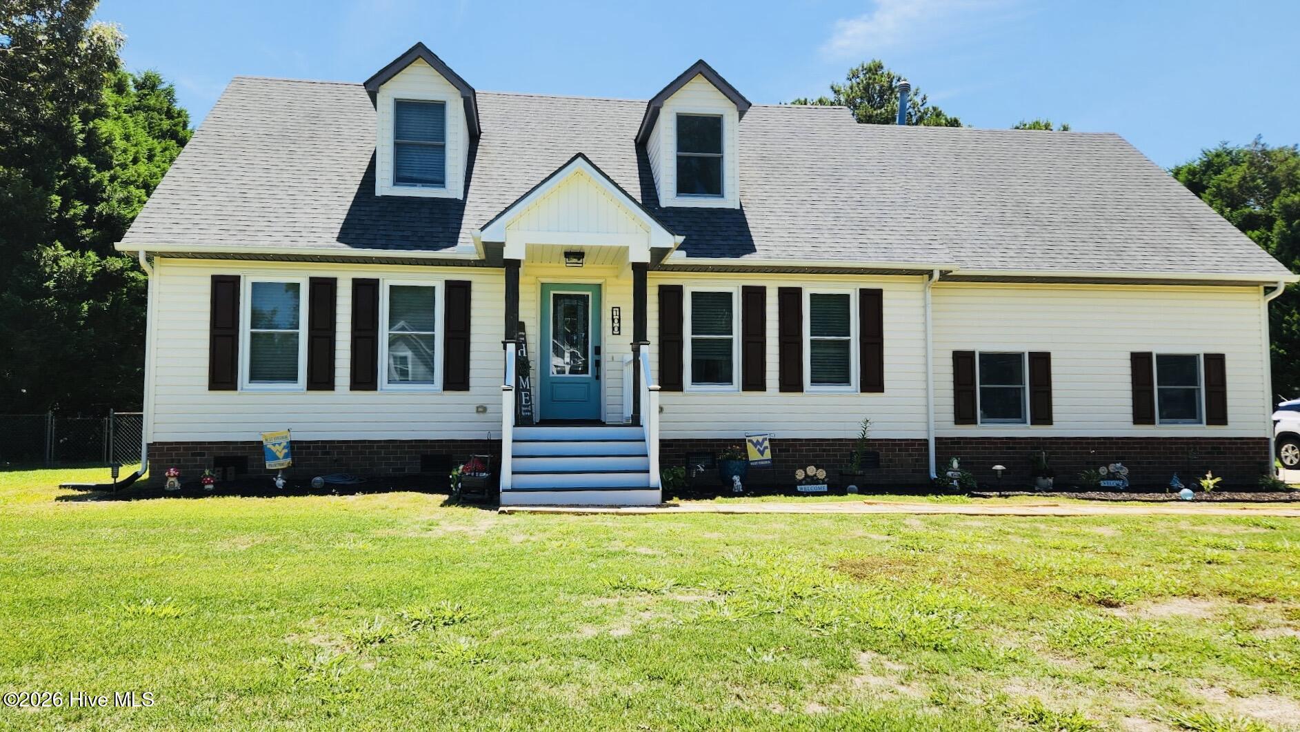 100 E Robin Court