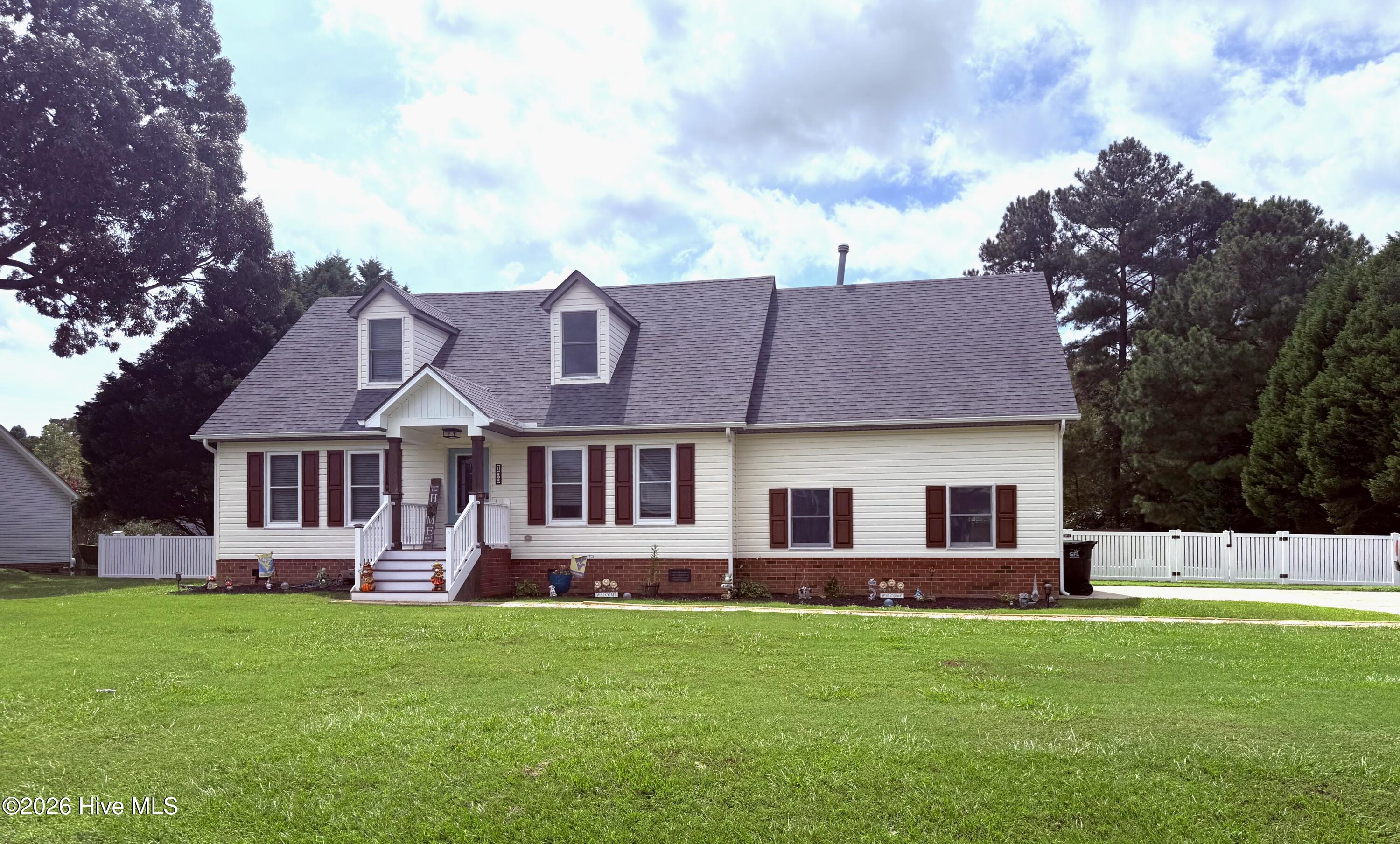 100 E Robin Court