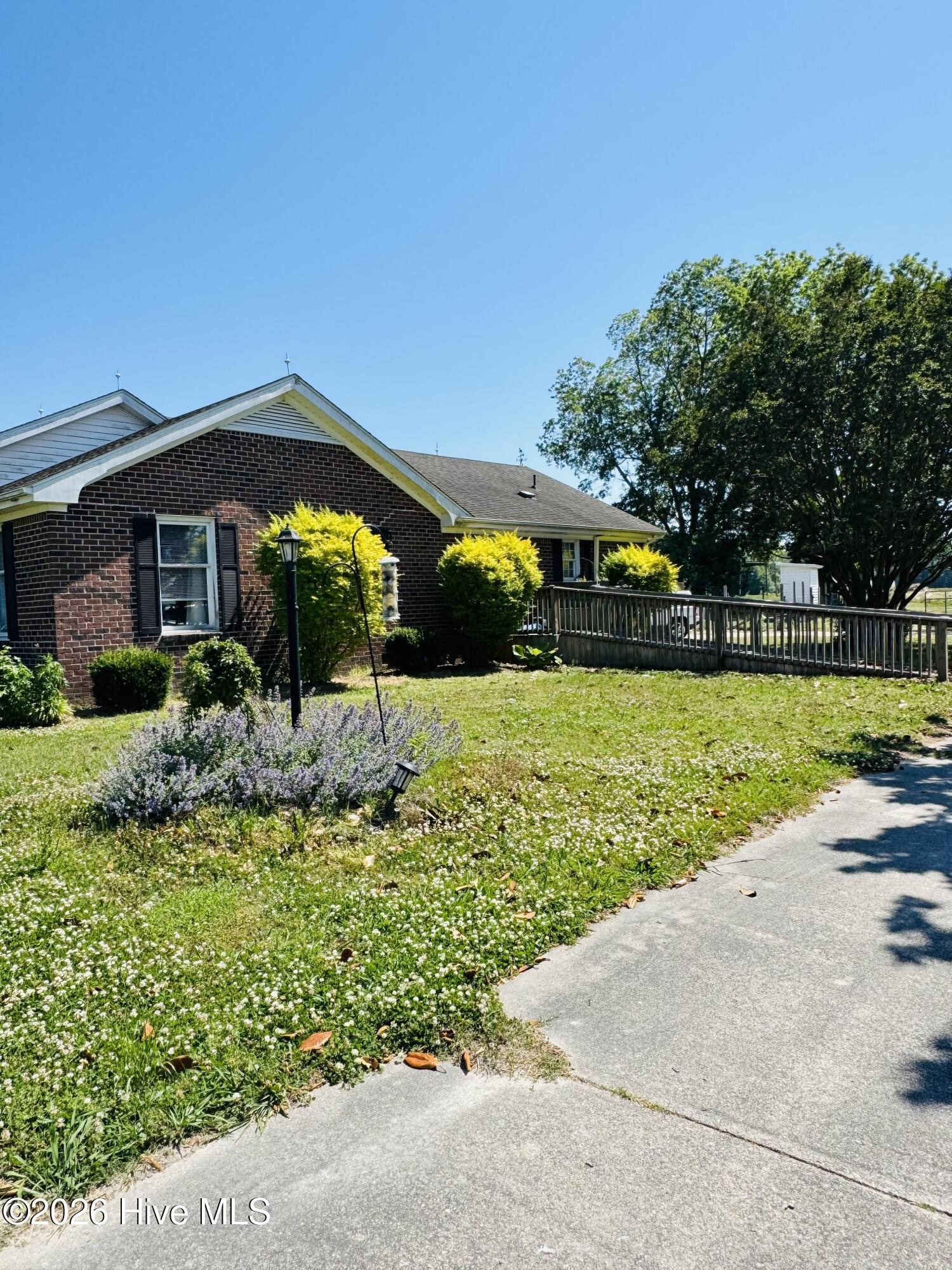 1613 Weeksville Road