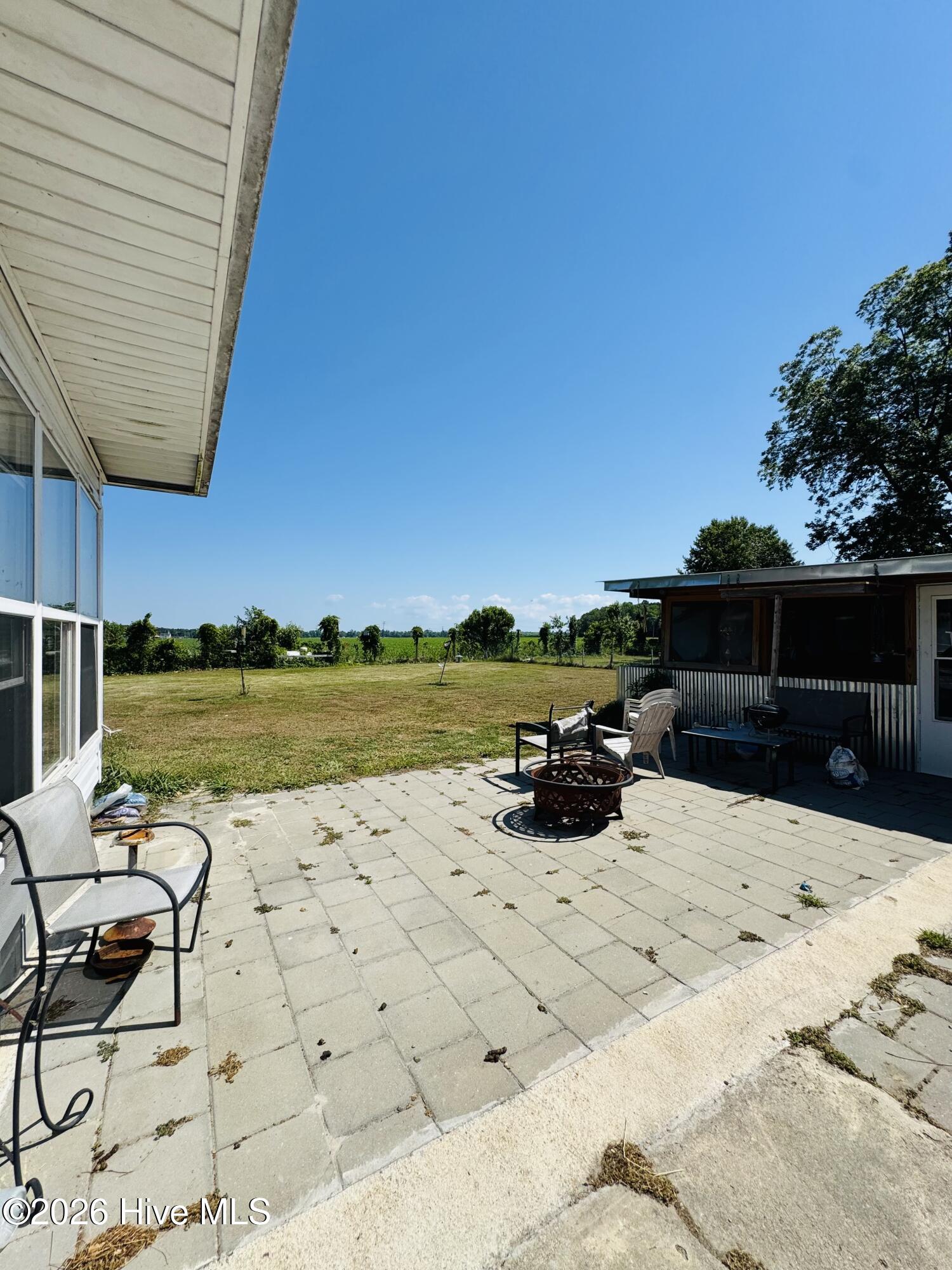 1613 Weeksville Road