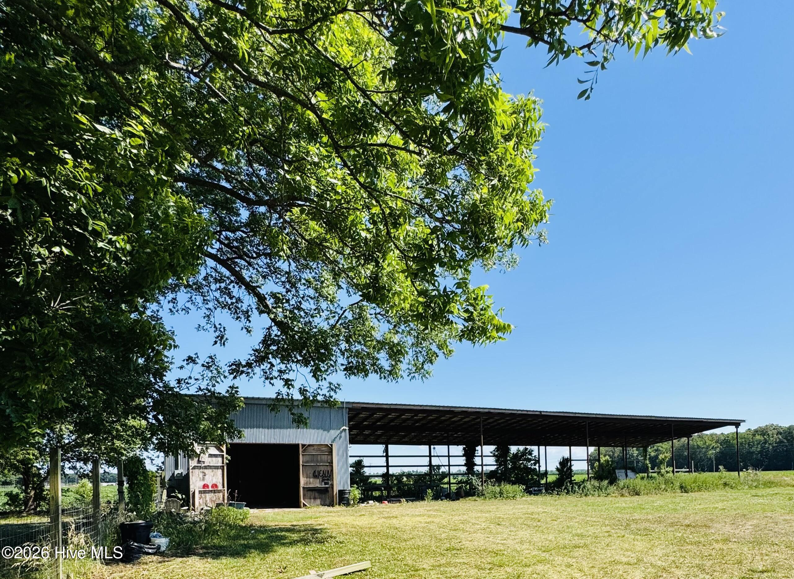 1613 Weeksville Road
