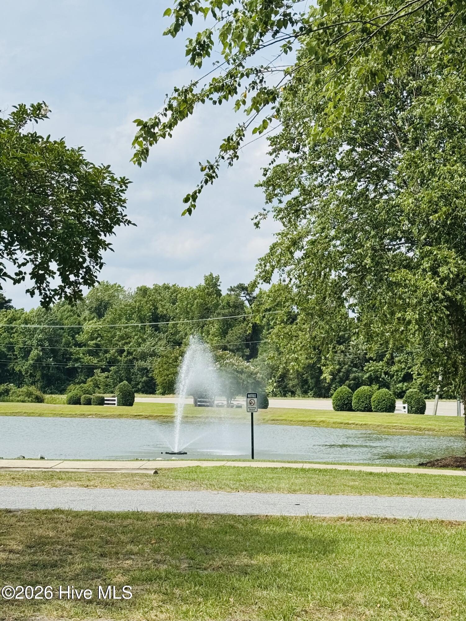 120 Laurel Woods Boulevard