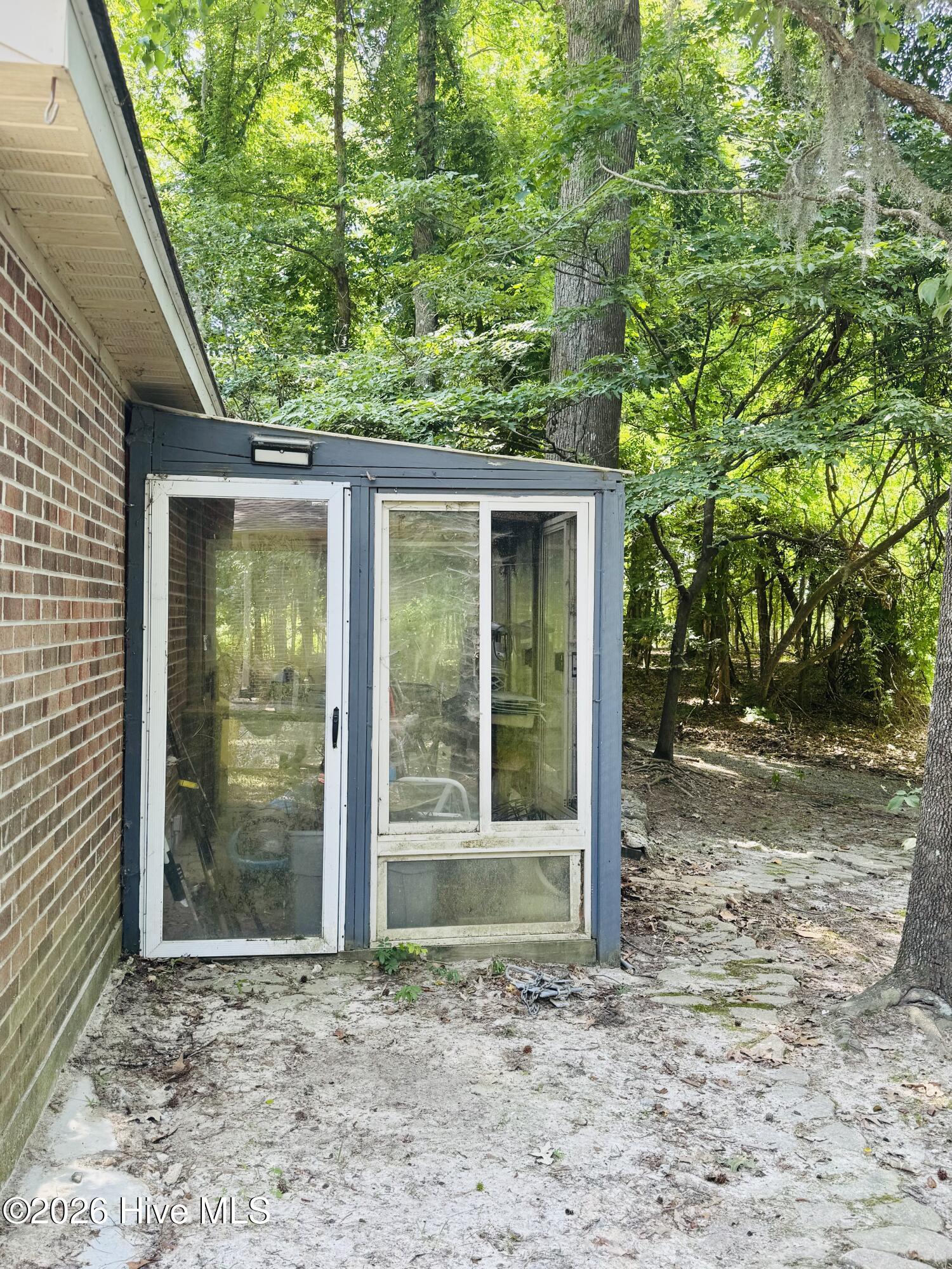 186 E Camp Perry Road