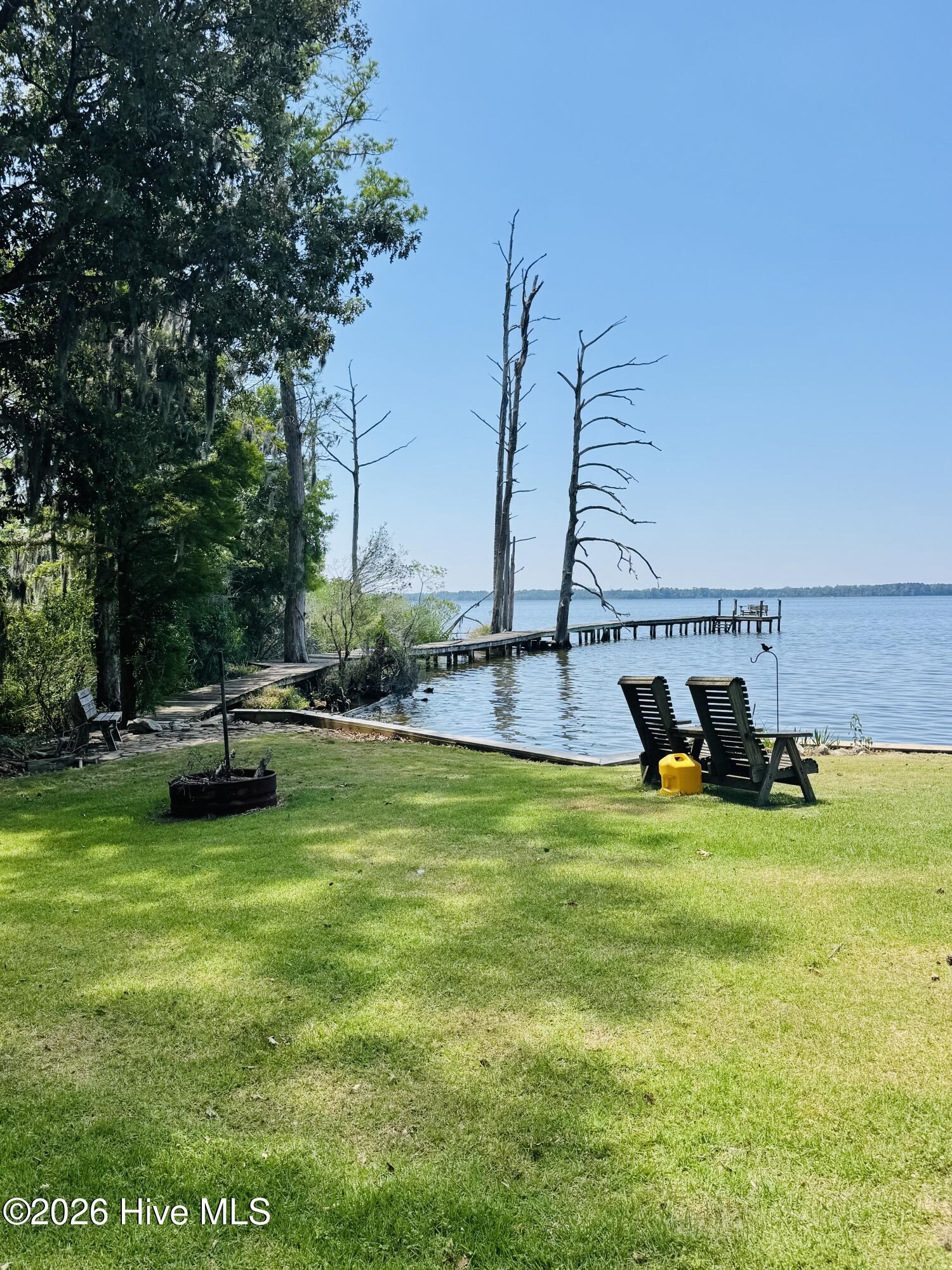 186 E Camp Perry Road