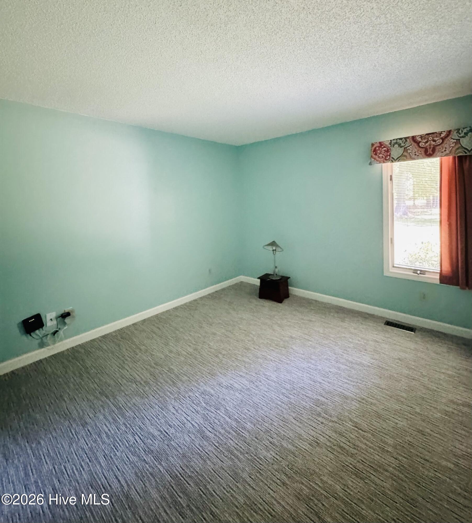 186 E Camp Perry Road