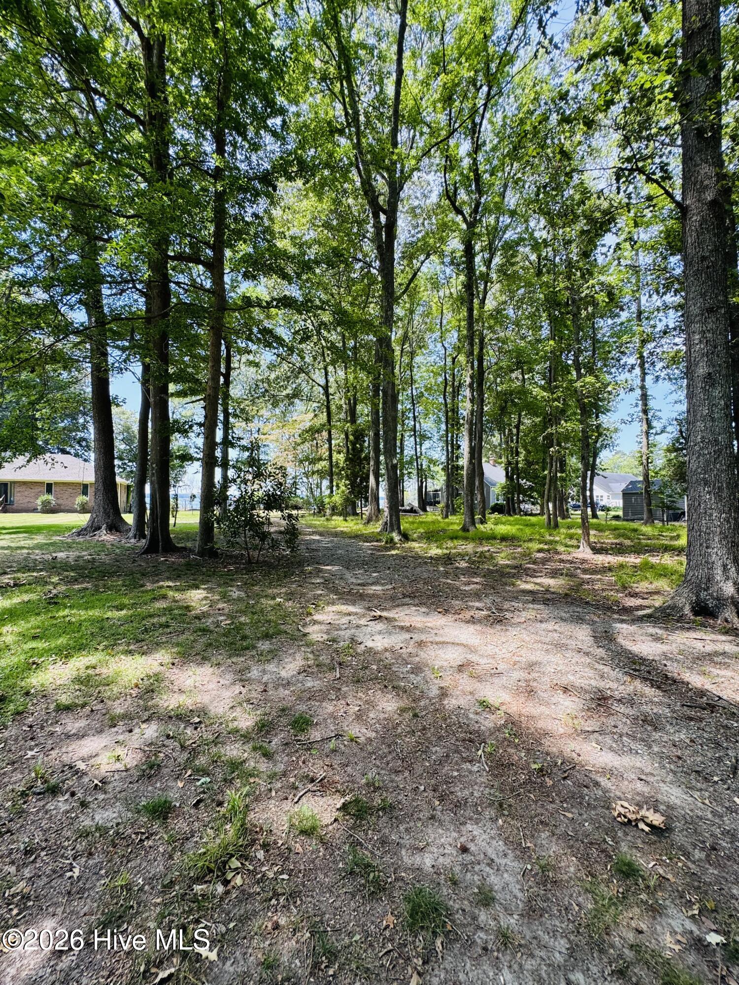 186 E Camp Perry Road