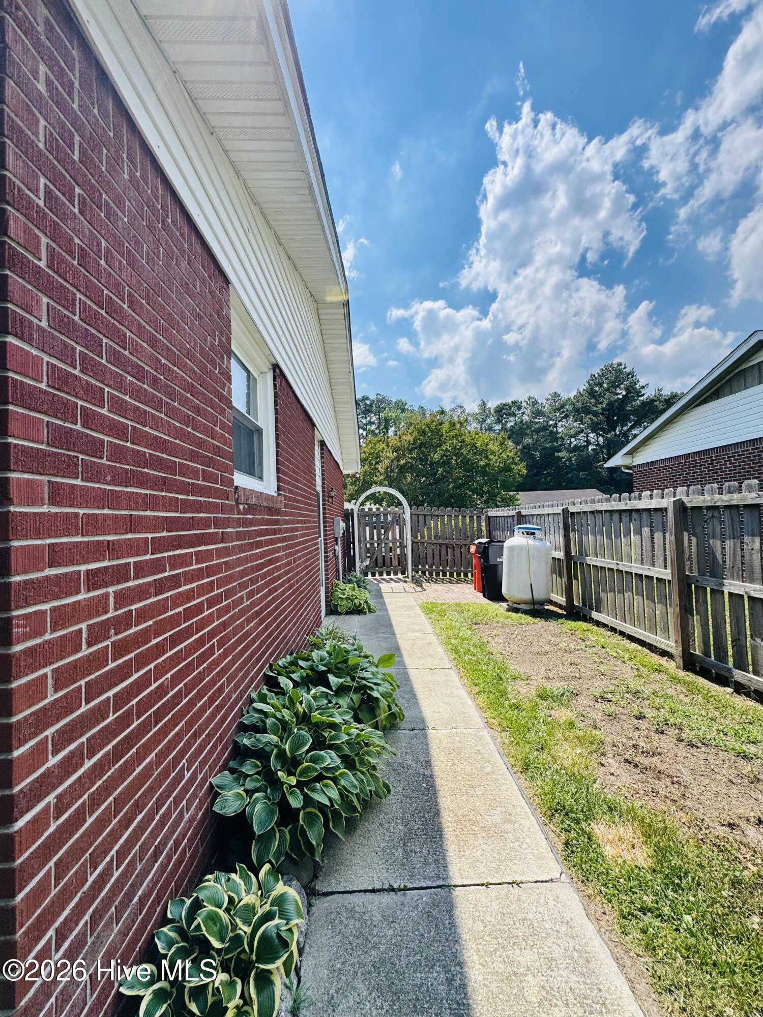 820 Cedar Point Circle