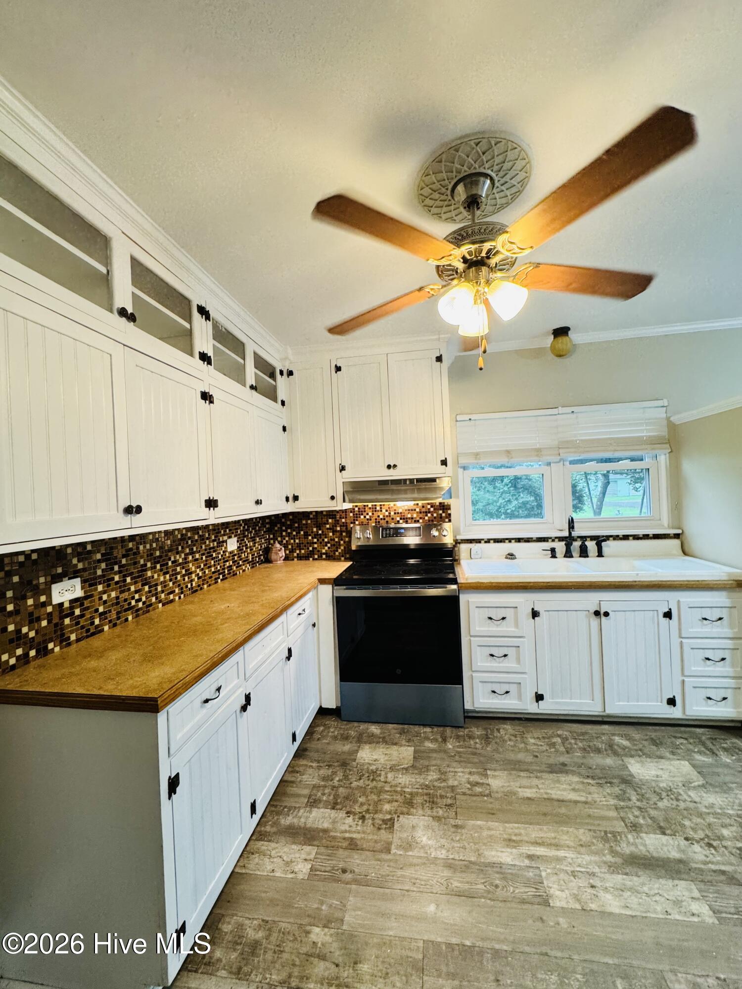 111 Ferry Road