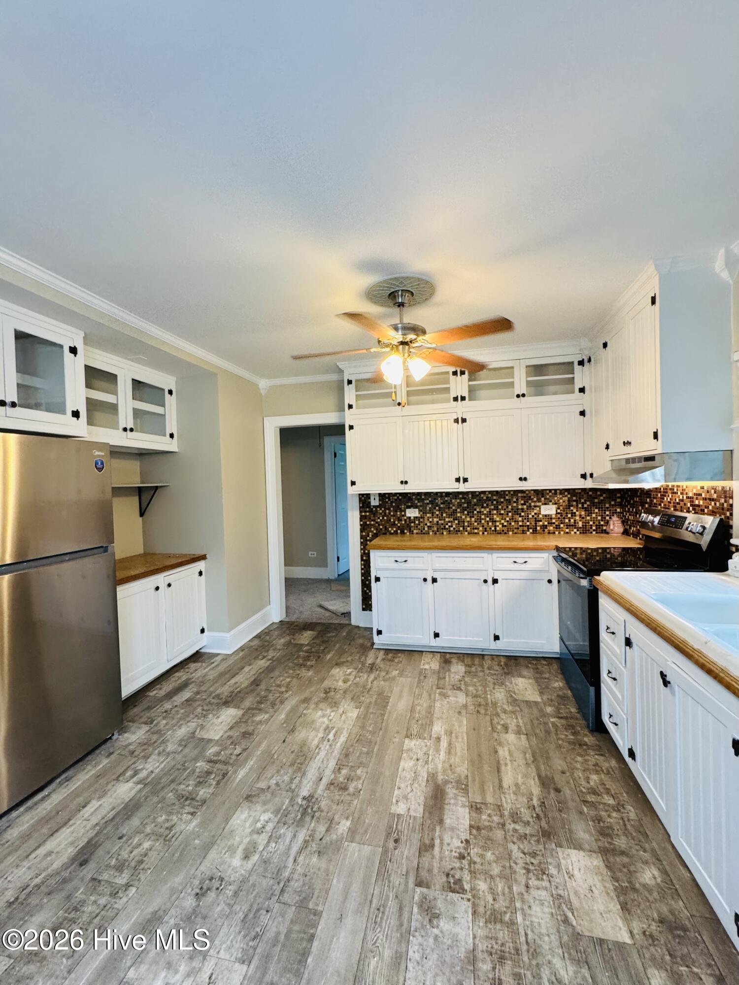 111 Ferry Road