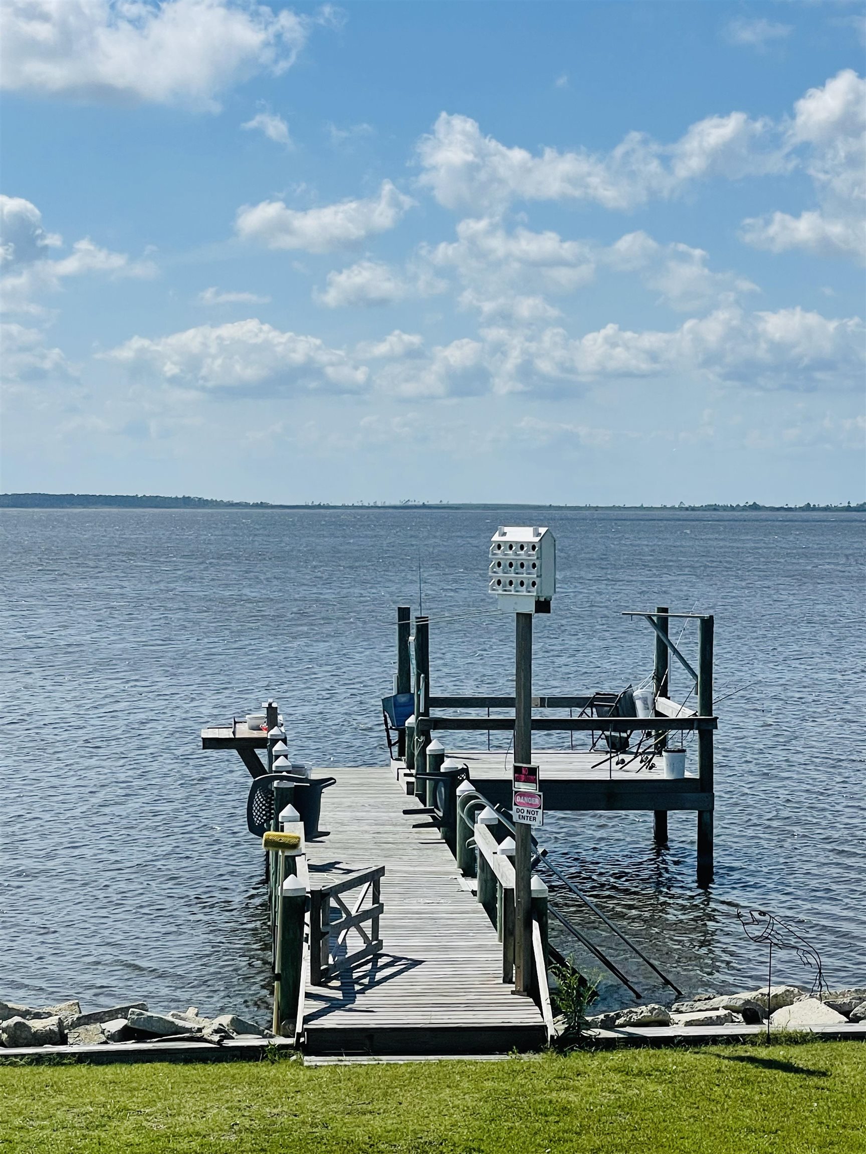 279 Bayview Drive