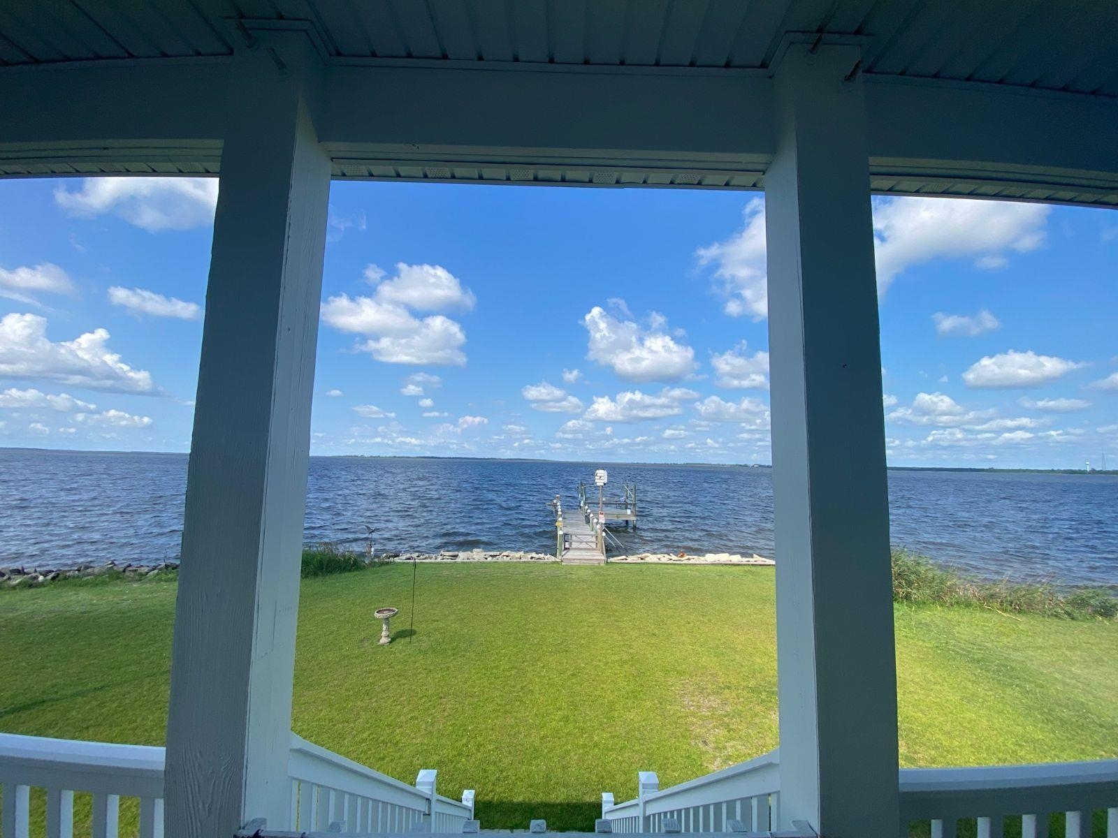 279 Bayview Drive