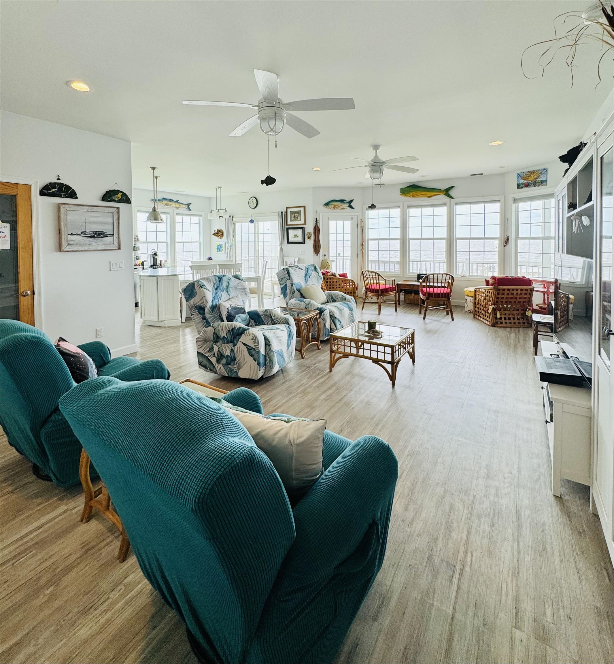 279 Bayview Drive