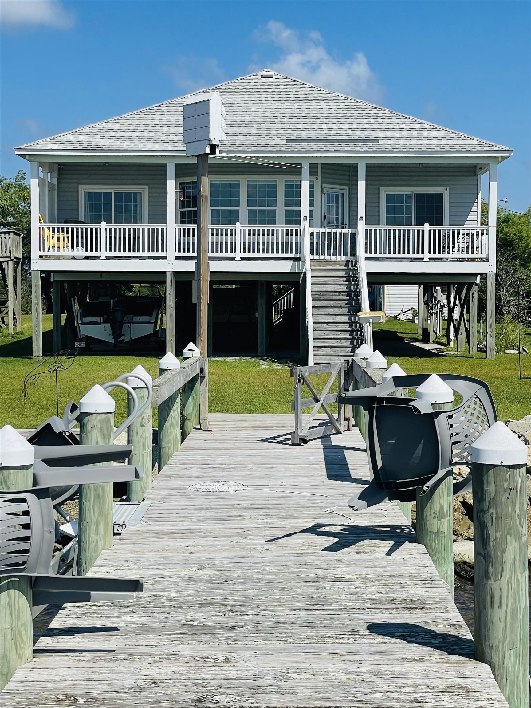 279 Bayview Drive