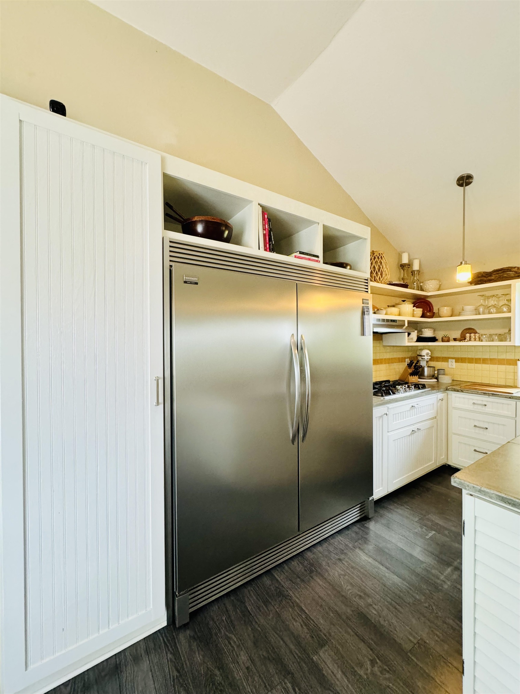 245 Bayview Drive
